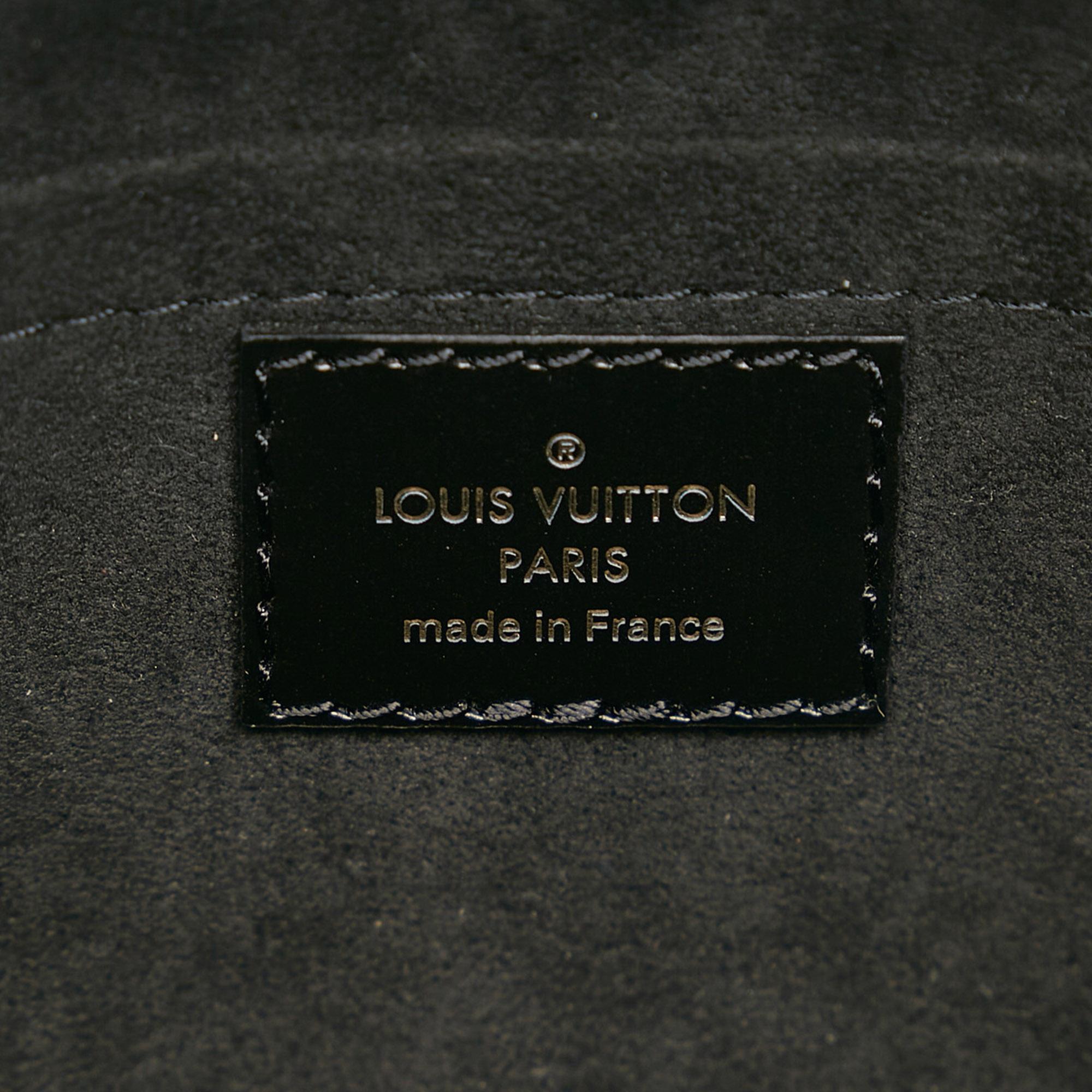 Louis Vuitton Taurillon Square (SHG-36902)
