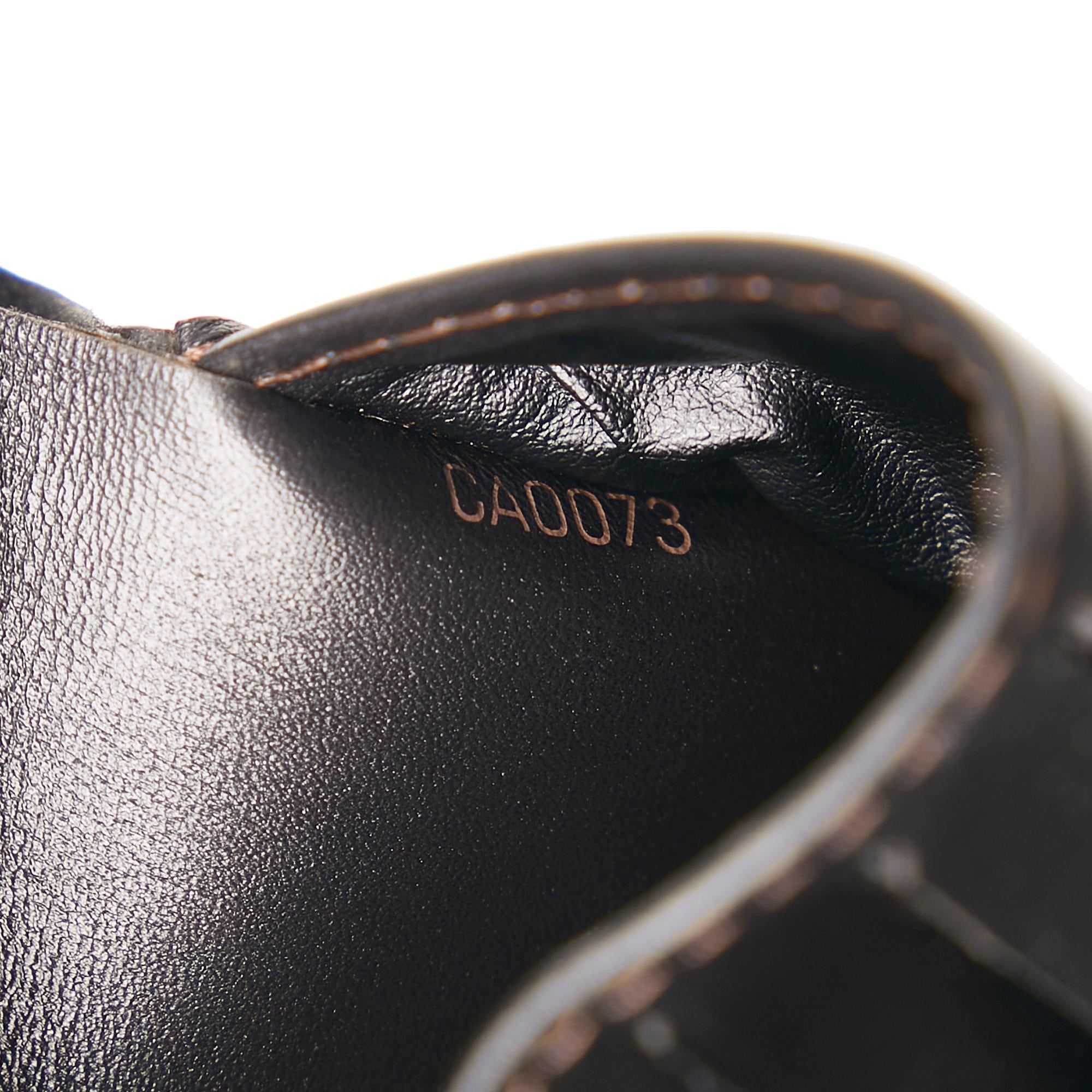 Louis Vuitton Utah Pocket Organizer (SHG-34900)