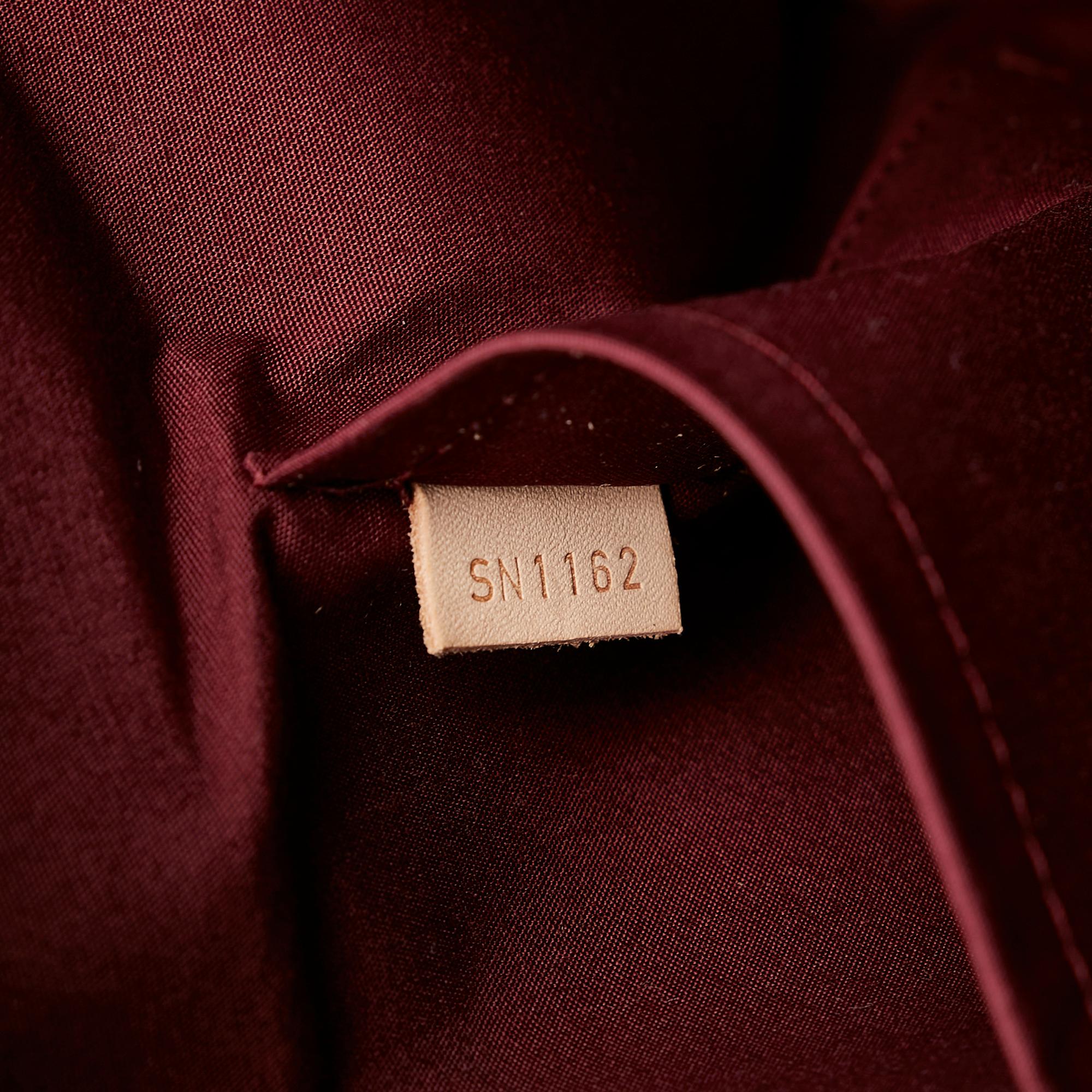 Louis Vuitton Vernis Avalon PM (SHG-37395)