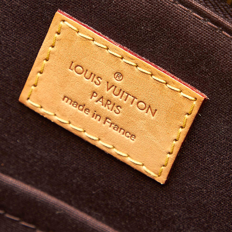 Louis Vuitton Vernis Bellevue PM (SHG-31671)