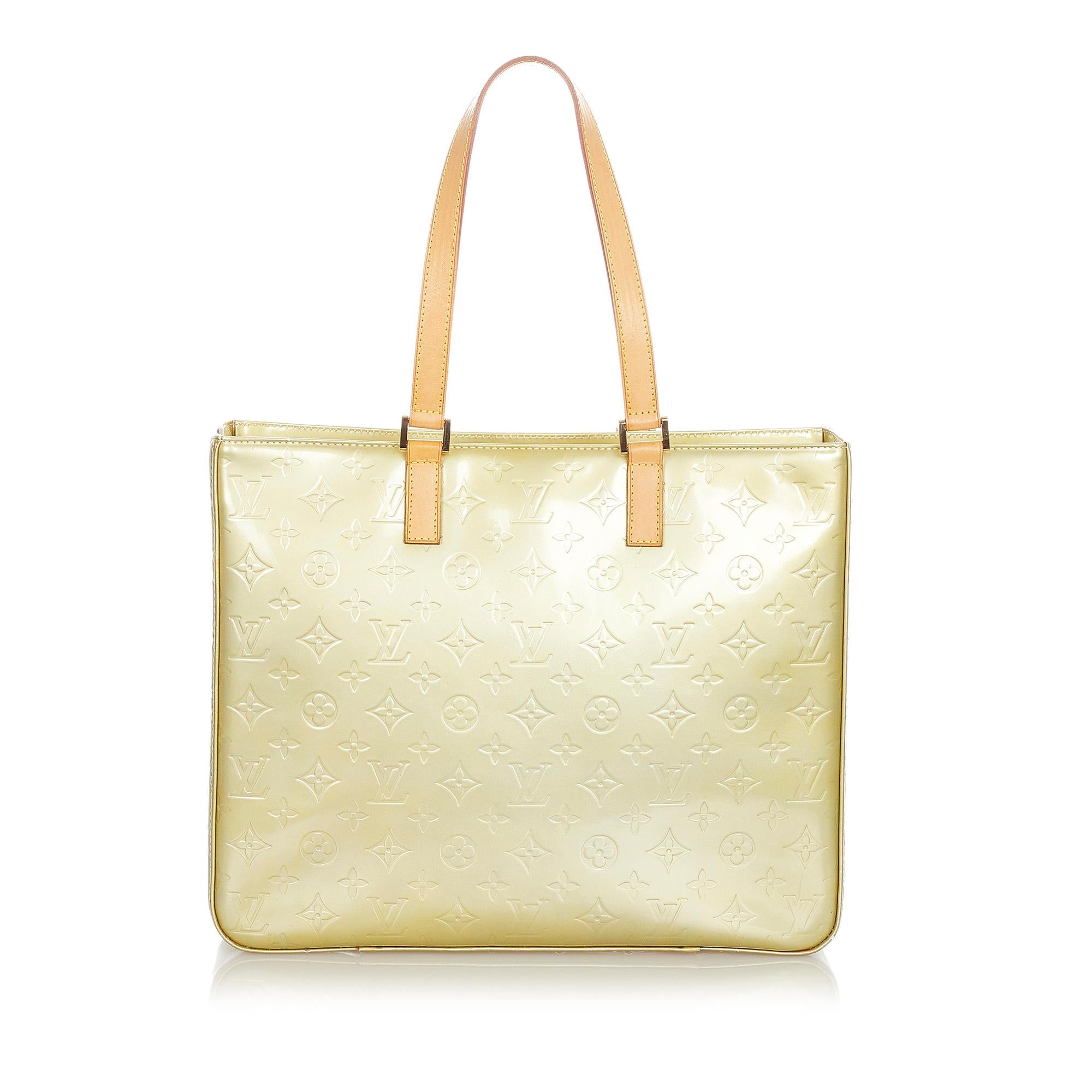 Louis Vuitton Vernis Columbus (SHG-22087)