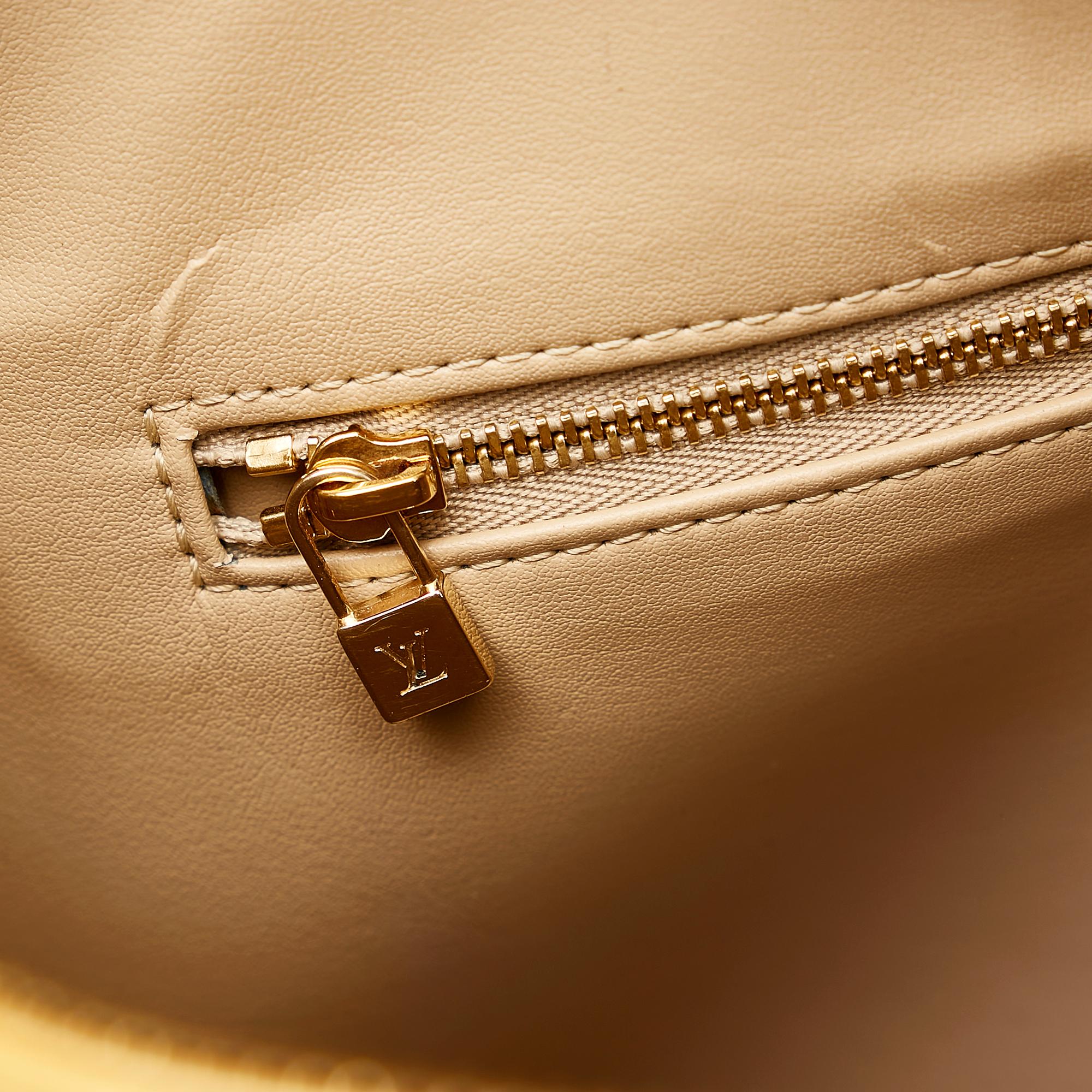 Louis Vuitton Vernis Houston (SHG-27673)