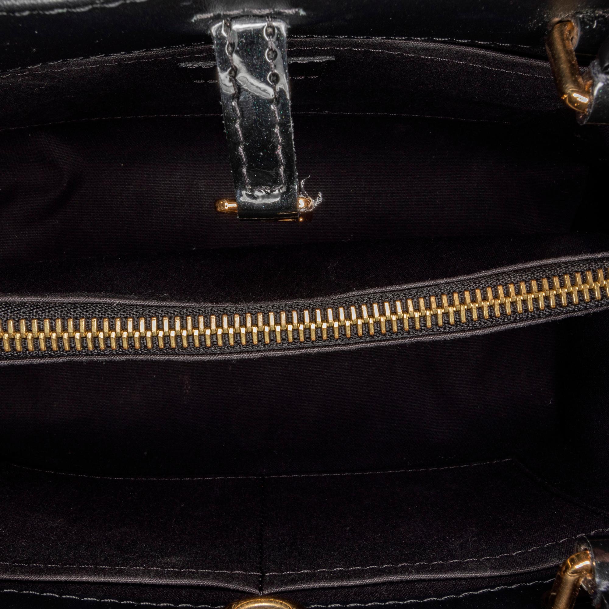 Louis Vuitton Vernis Montaigne BB (SHG-32587)