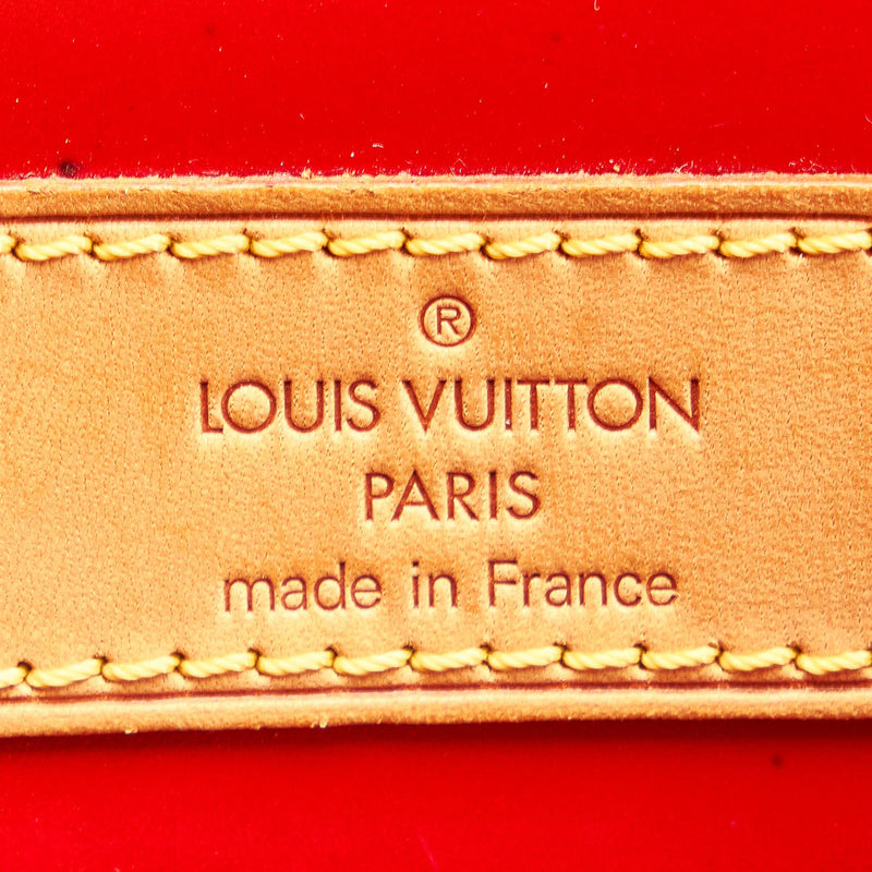 Louis Vuitton Vernis Reade MM (SHG-26902)