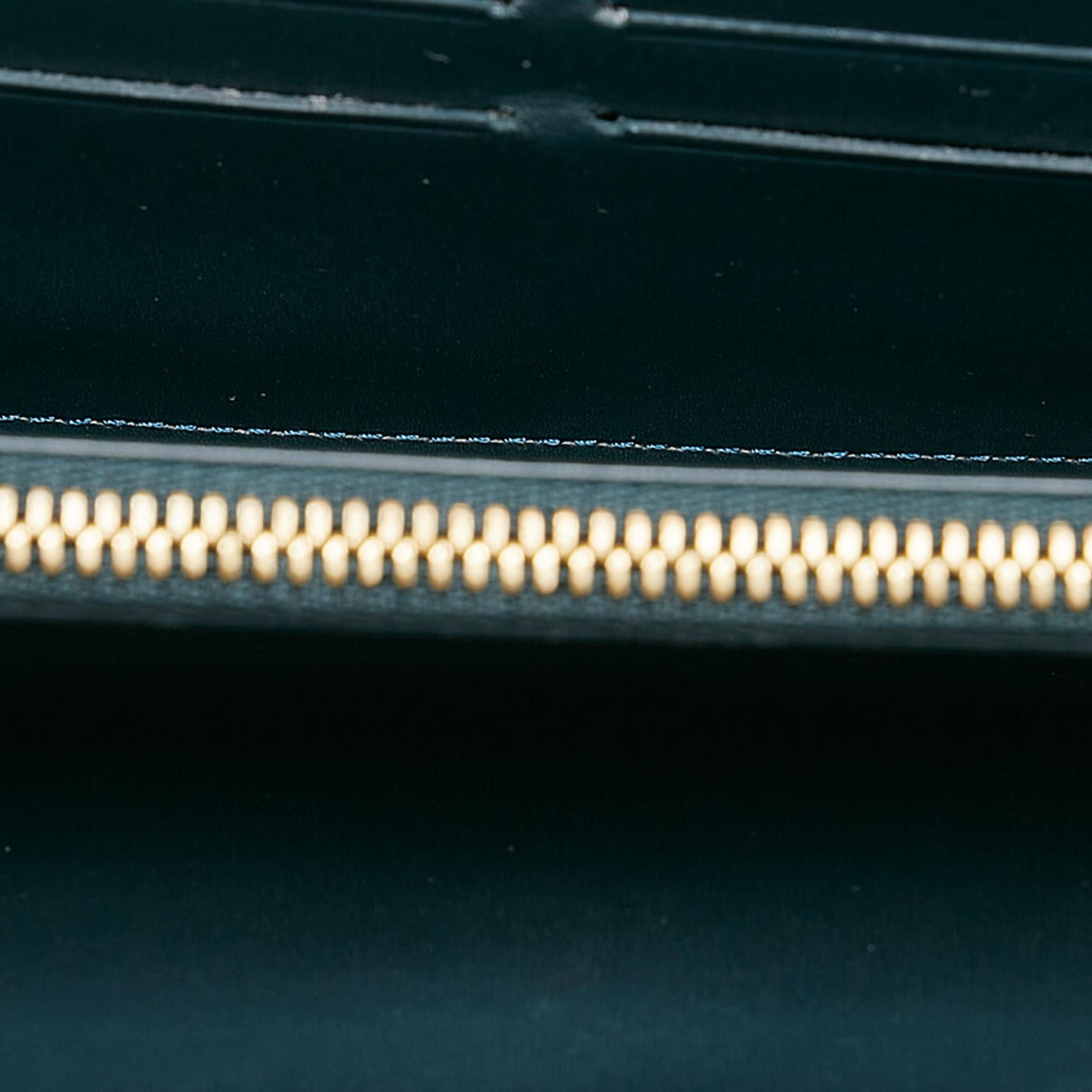 Louis Vuitton Vernis Sarah Long Wallet (SHG-32347)