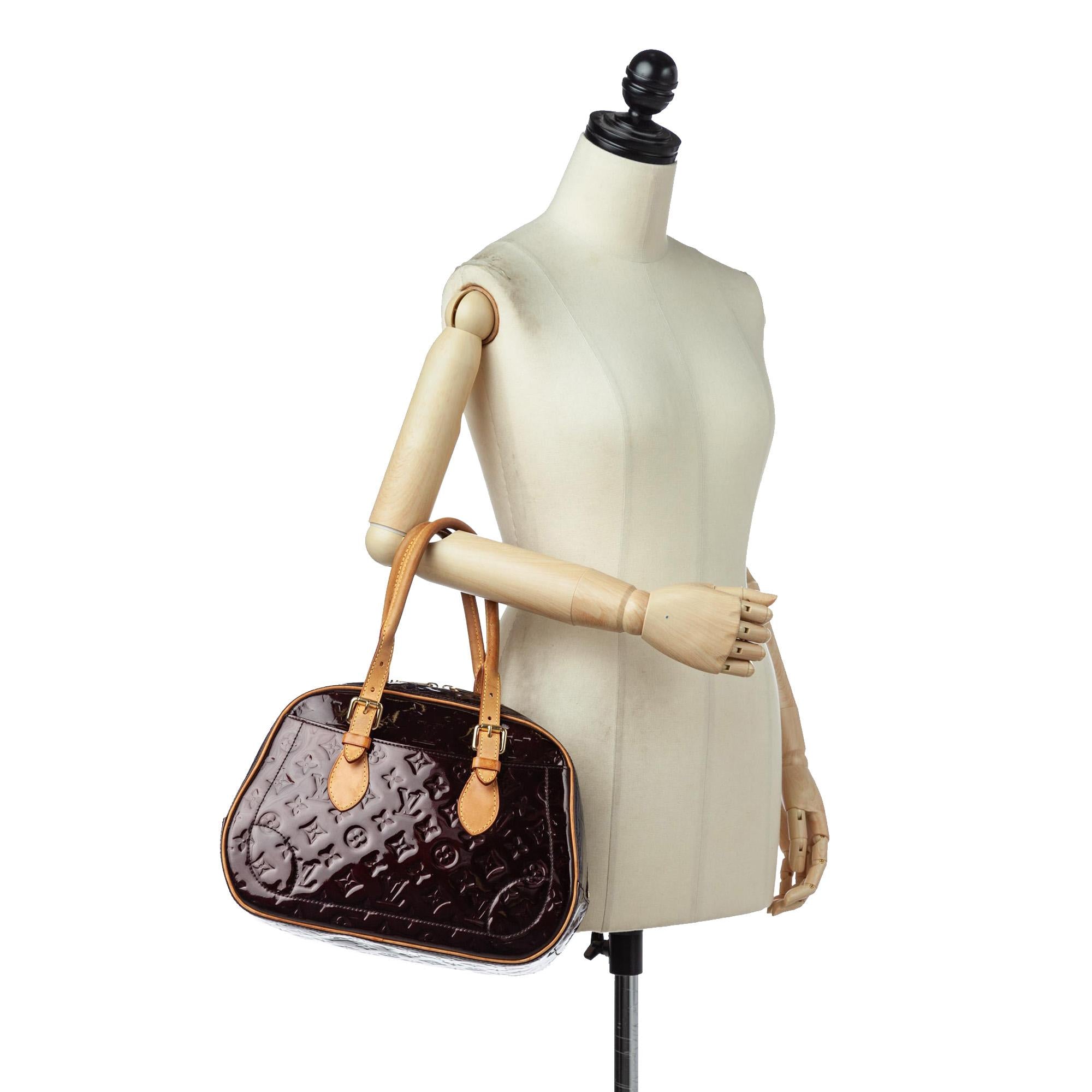 Louis Vuitton Vernis Summit Drive (SHG-32188)