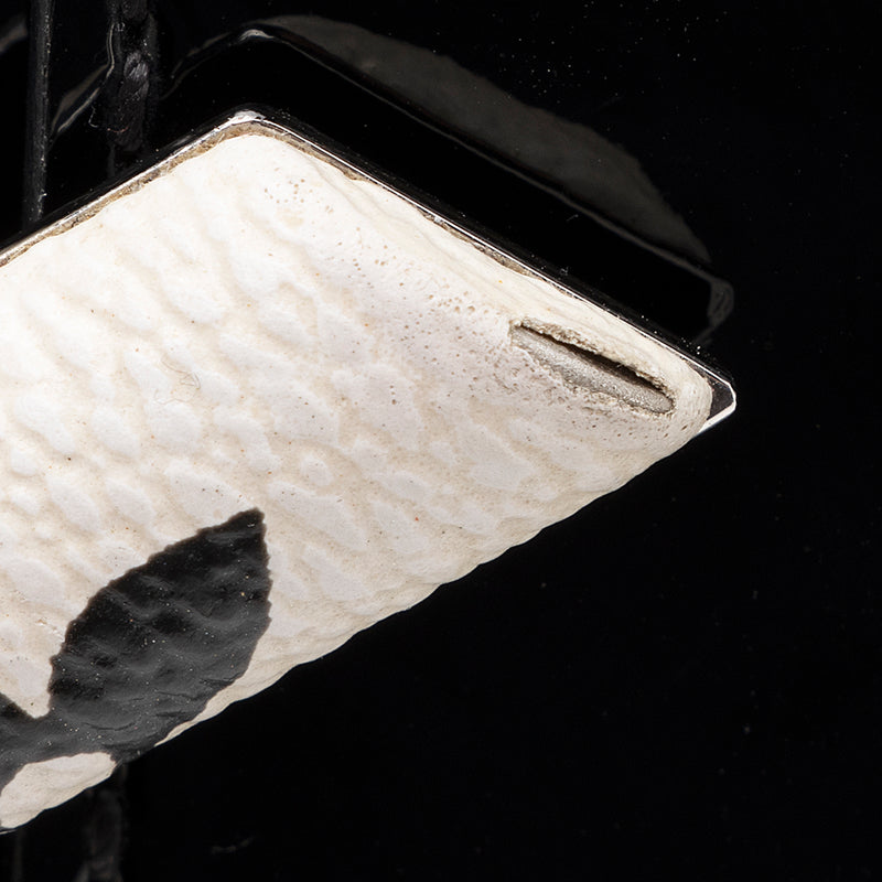 Louis Vuitton Magenta Vernis Pochette Accessoire Shoulder Bag - AWL241 –  LuxuryPromise