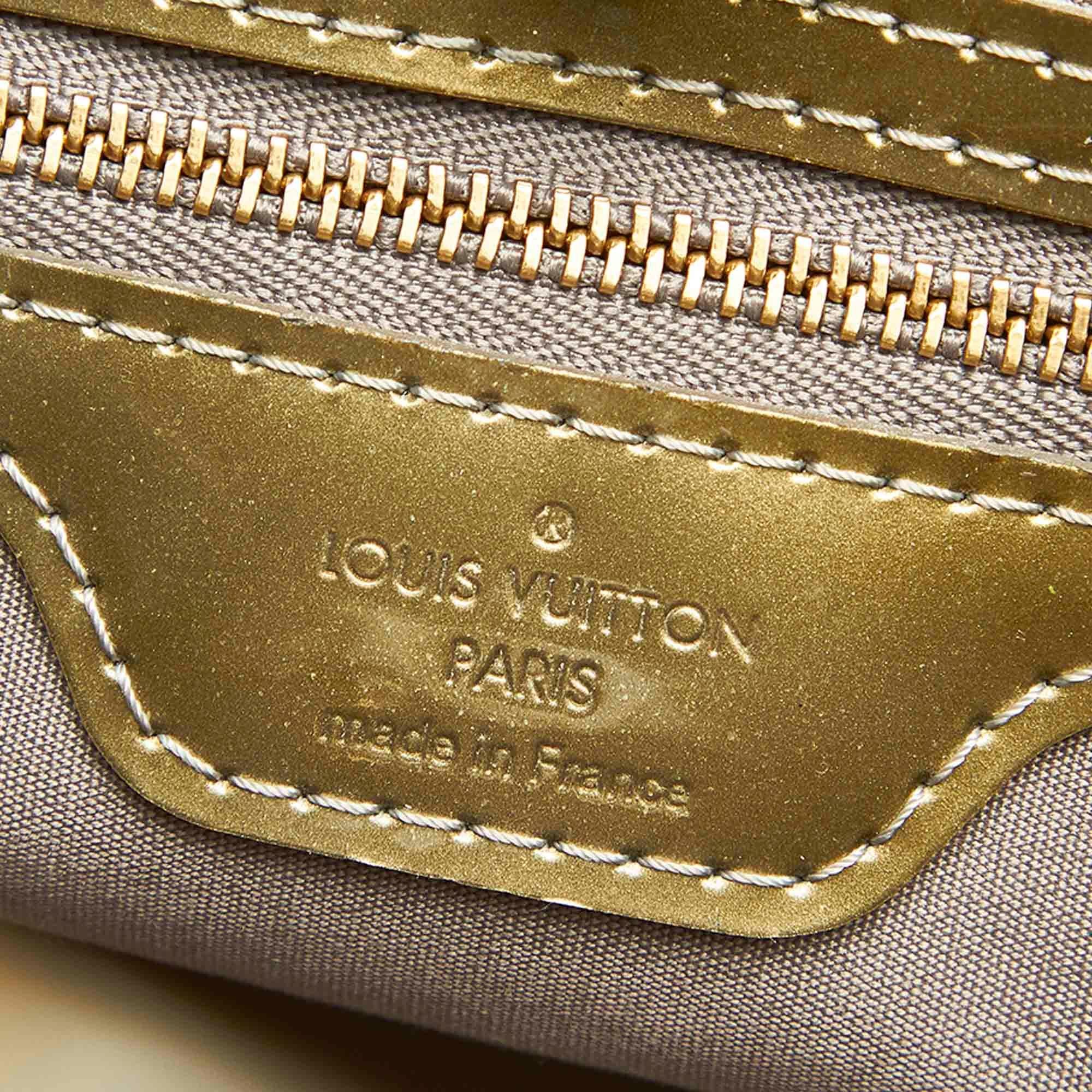 Louis Vuitton Vernis Wilshire PM (SHG-19952)