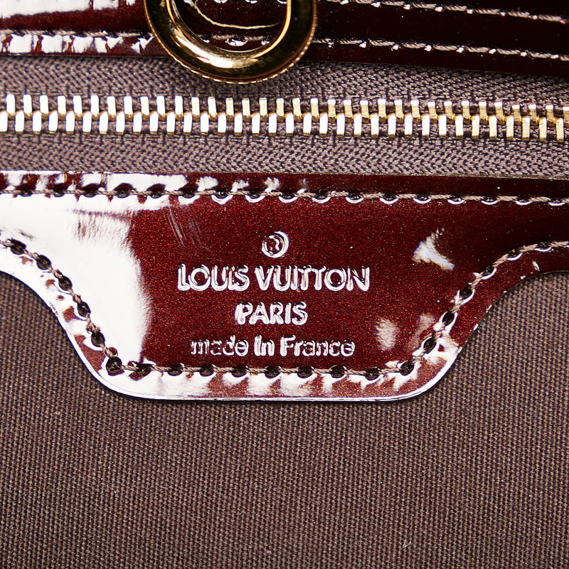 Louis Vuitton Vernis Wilshire PM (SHG-28794)