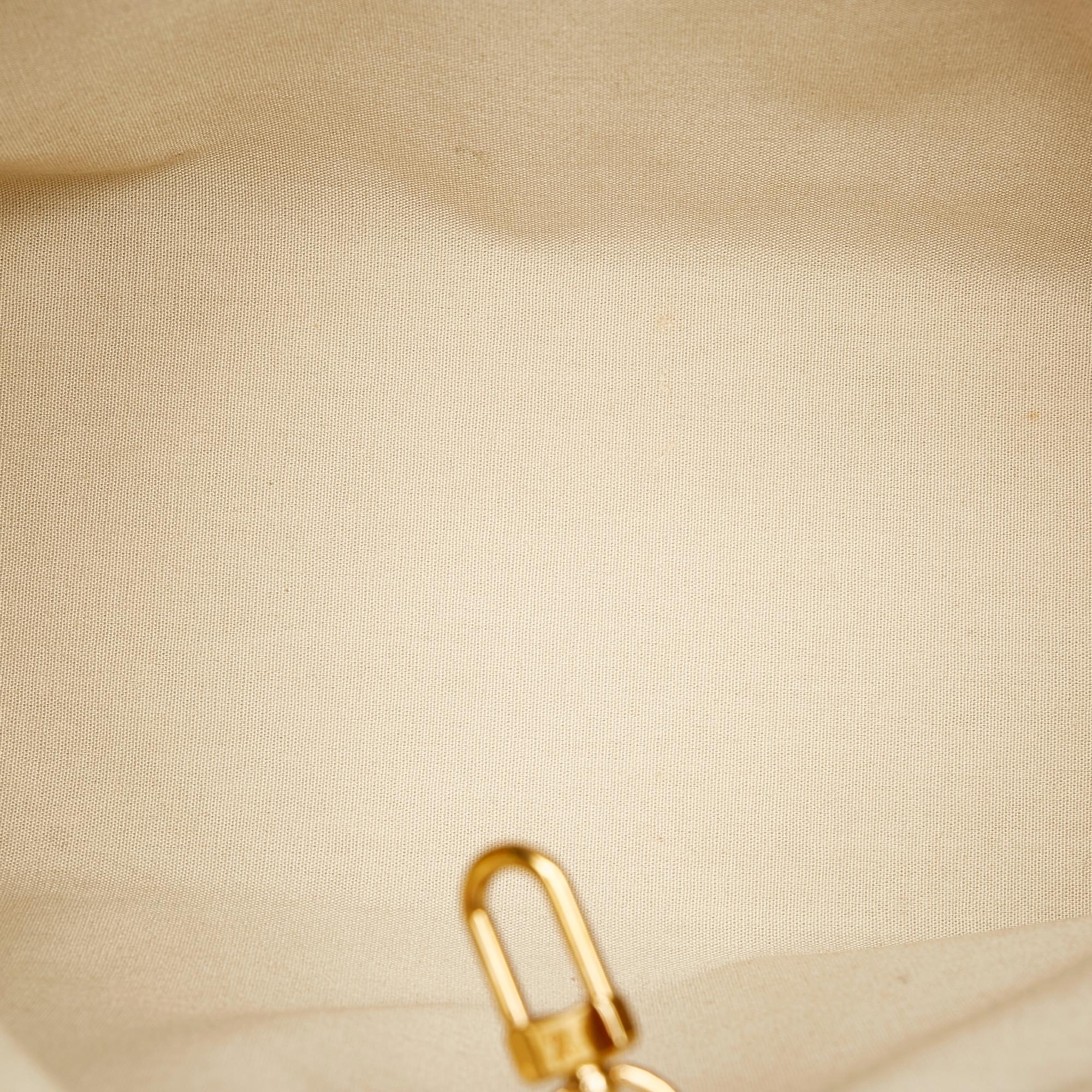 Louis Vuitton Vernis Wilshire PM (SHG-29957)