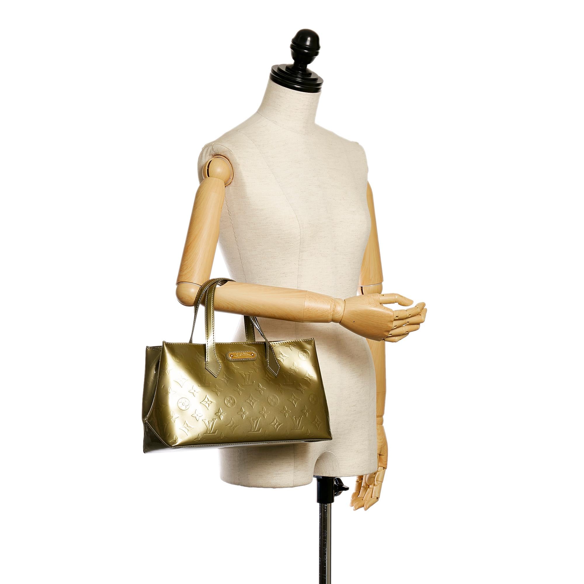 Louis Vuitton Vernis Wilshire PM (SHG-31444)