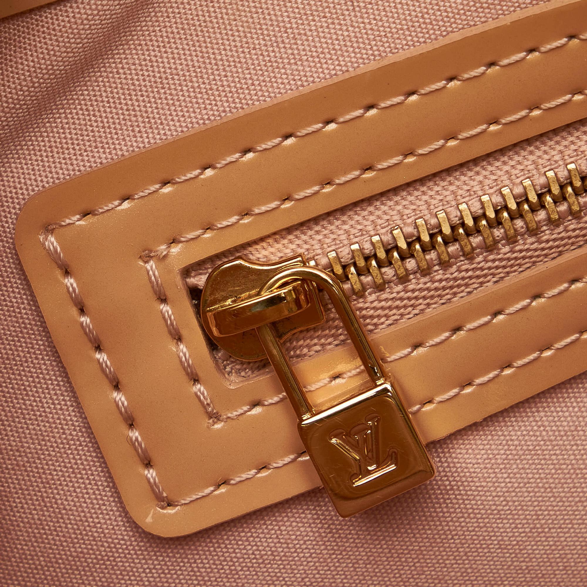 Louis Vuitton Vernis Wilshire PM (SHG-32761)