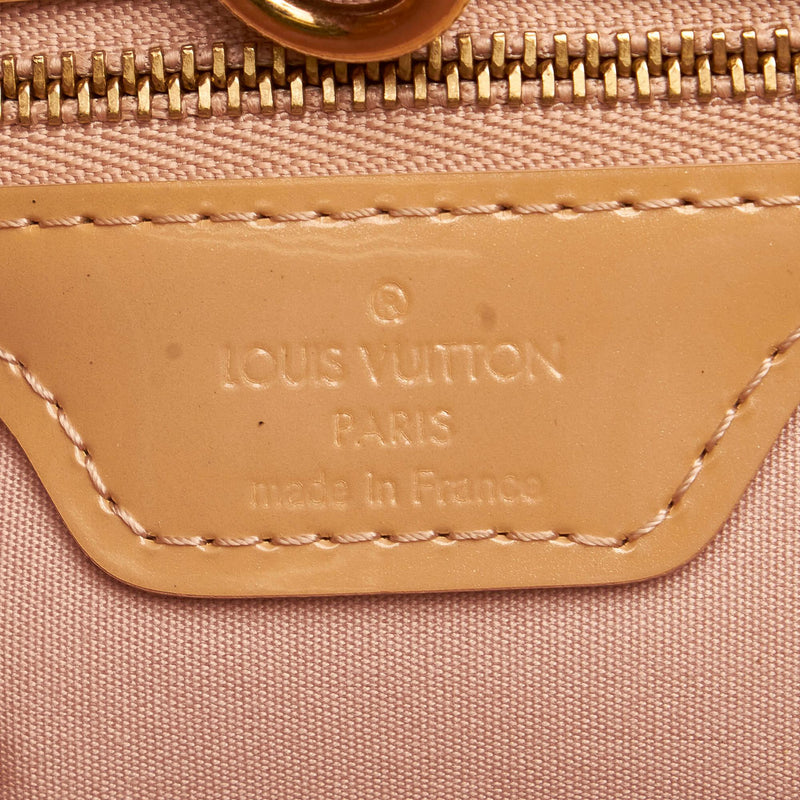 Louis Vuitton Vernis Wilshire PM (SHG-32761)