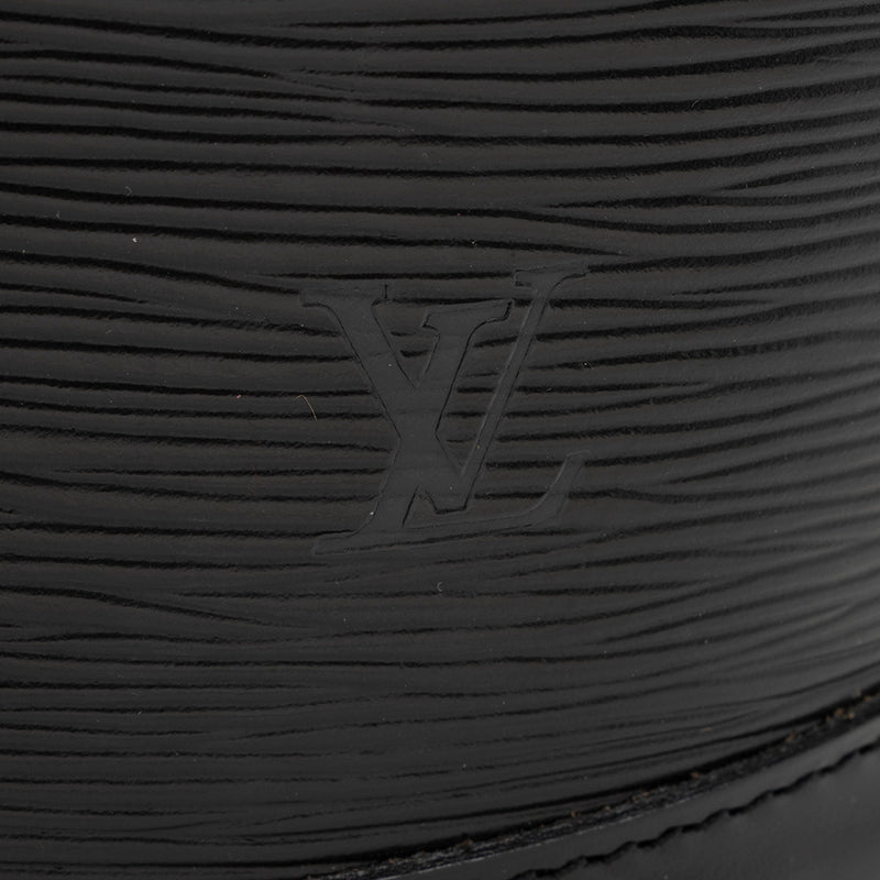 Louis Vuitton Vintage Epi Leather Cluny Shoulder Bag (SHF-15940)