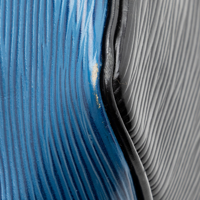 Louis Vuitton Vintage Epi Leather Noe Shoulder Bag (SHF-20437)