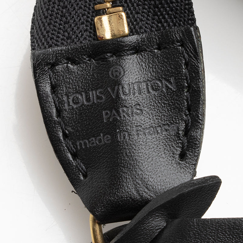 Louis Vuitton Vintage Epi Leather Pochette Accessoires (SHF-20089)