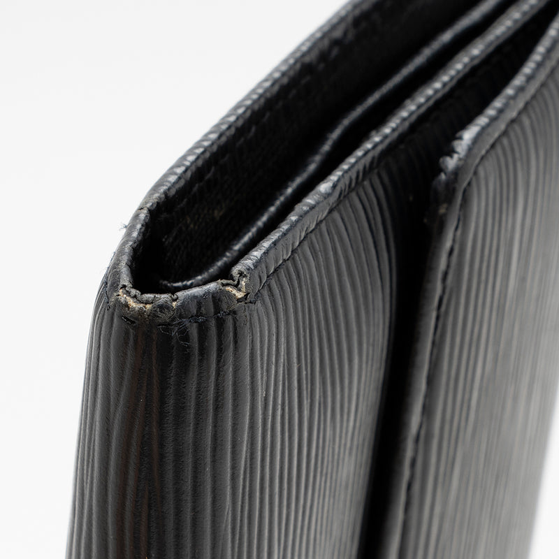 Louis Vuitton Vintage Epi Leather Porte Tresor International Wallet - FINAL SALE (SHF-15360)