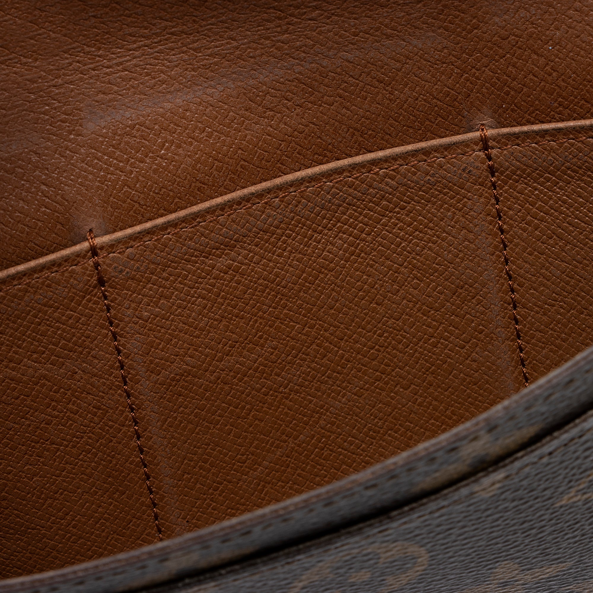 Louis Vuitton Vintage Monogram Canavs Porte Yen Wallet - FINAL SALE (SHF-23585)