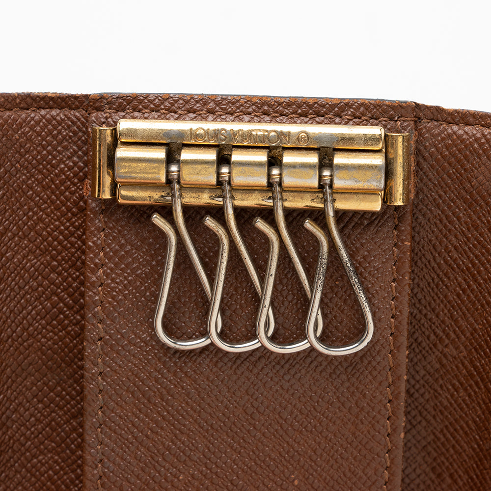 Louis Vuitton Vintage Monogram Canvas 4 Key Holder - FINAL SALE (SHF-16016)