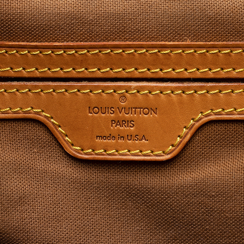 Louis Vuitton Vintage Monogram Canvas Montsouris GM Backpack (SHF-1909 –  LuxeDH