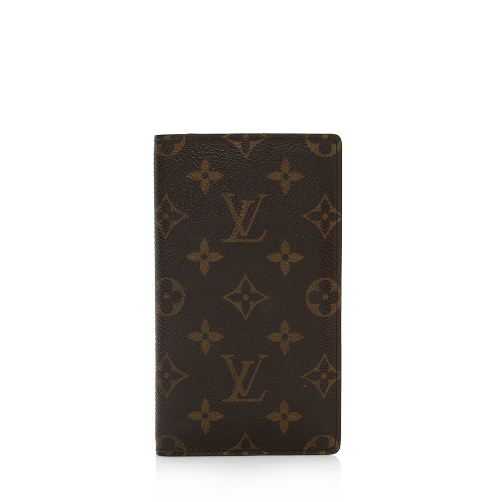 Louis Vuitton agenda passport size, Luxury, Bags & Wallets on