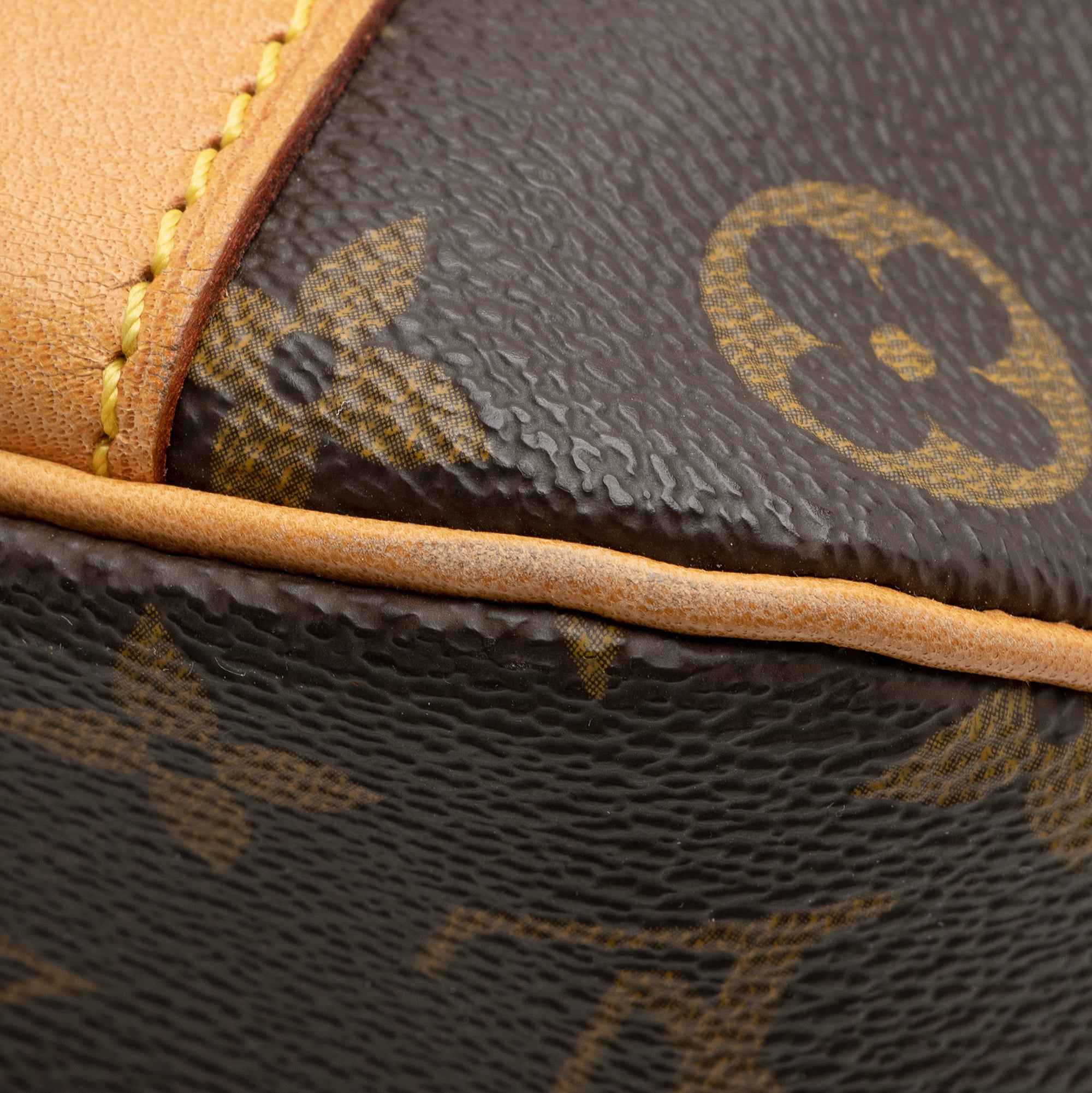 Louis Vuitton Vintage Monogram Canvas Sac Shopping 48 Tote (SHF-22905)