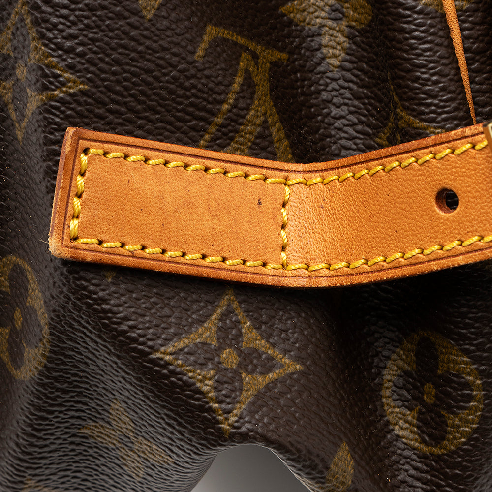 Louis Vuitton Vintage Monogram Canvas Saumur 35 Messenger Bag (SHF-20372)