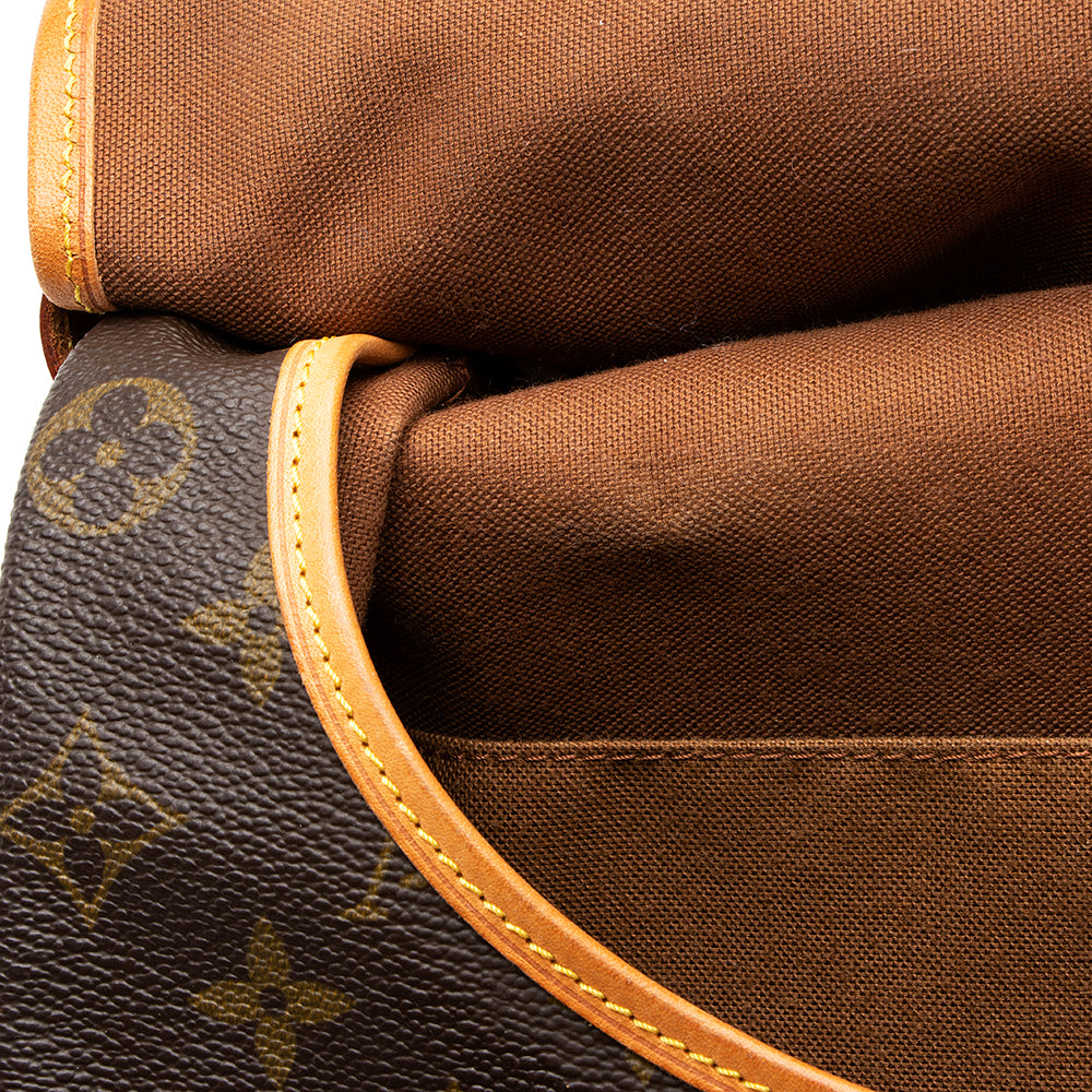 Louis Vuitton Vintage Monogram Canvas Saumur 35 Messenger Bag (SHF-20372)