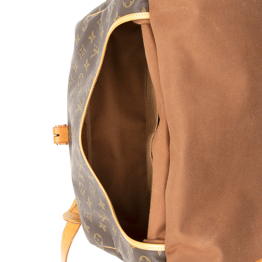 Louis Vuitton Vintage Monogram Canvas Saumur 35 Messenger Bag (SHF-20372)