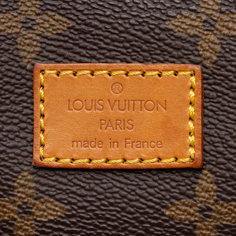 Louis Vuitton Vintage Monogram Canvas Saumur 35 Messenger Bag (SHF-22921)