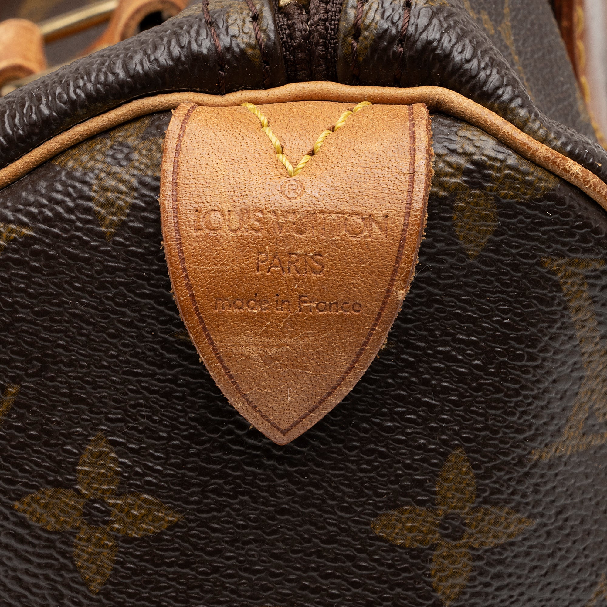 Louis Vuitton Vintage Monogram Canvas Speedy 30 Satchel (SHF-Nnx6Aj)