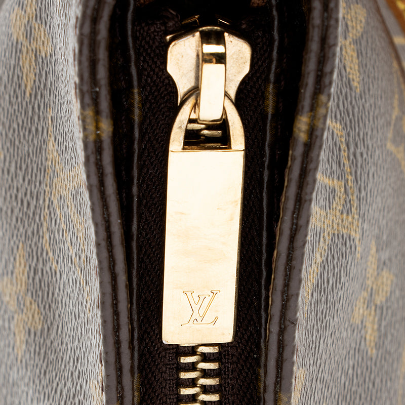 Louis Vuitton Vintage Monogram Canvas Trotteur Shoulder Bag (SHF