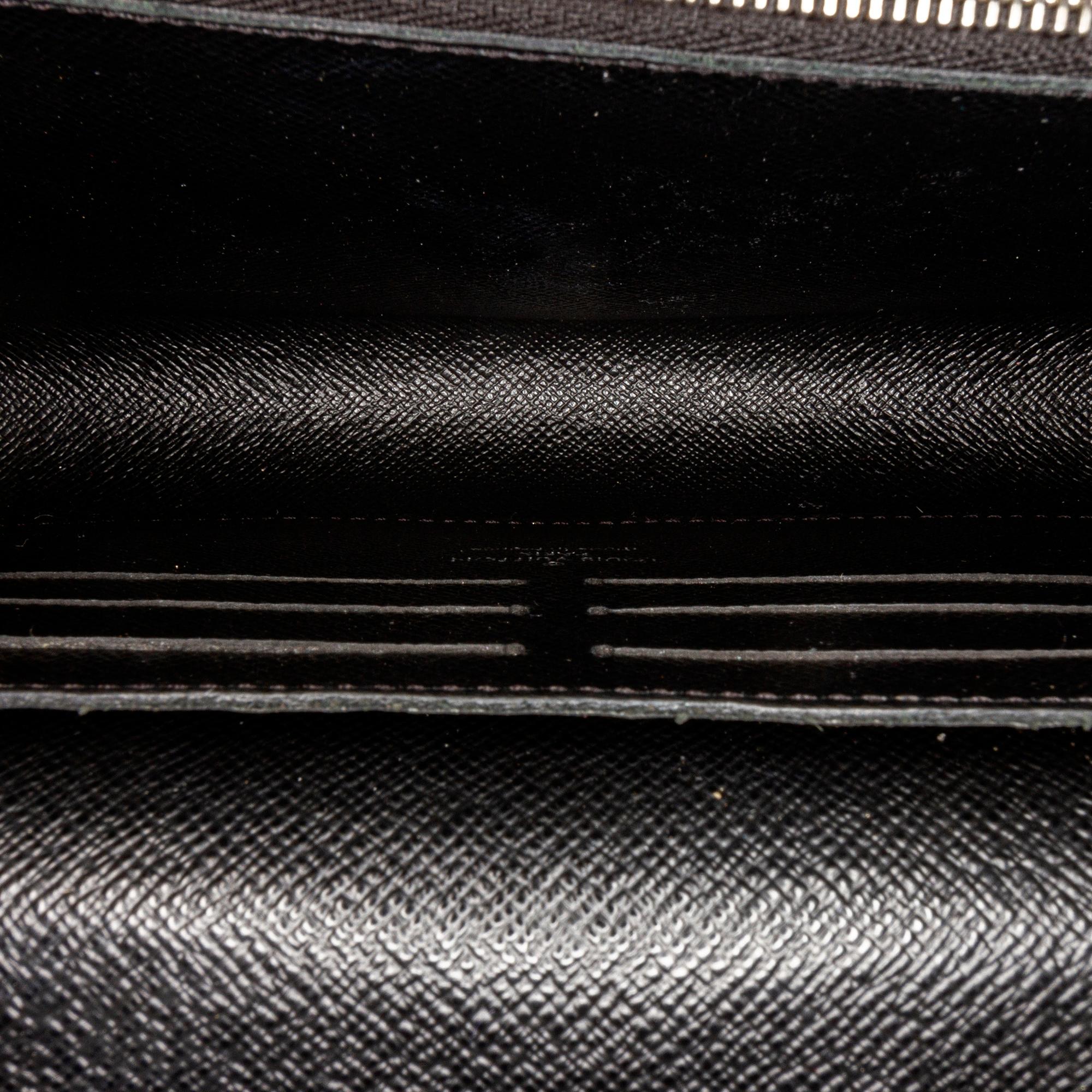 Louis Vuitton World Tour Epi Twist Chain Wallet (SHG-34469)