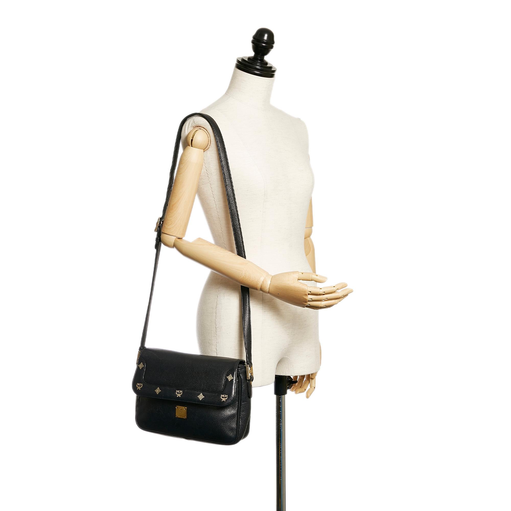MCM Leather Crossbody Bag (SHG-37481)