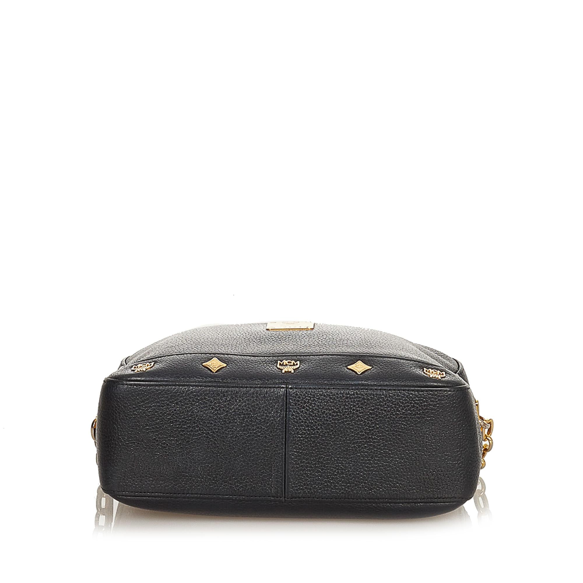 MCM Leather Shoulder Bag (SHG-25471)