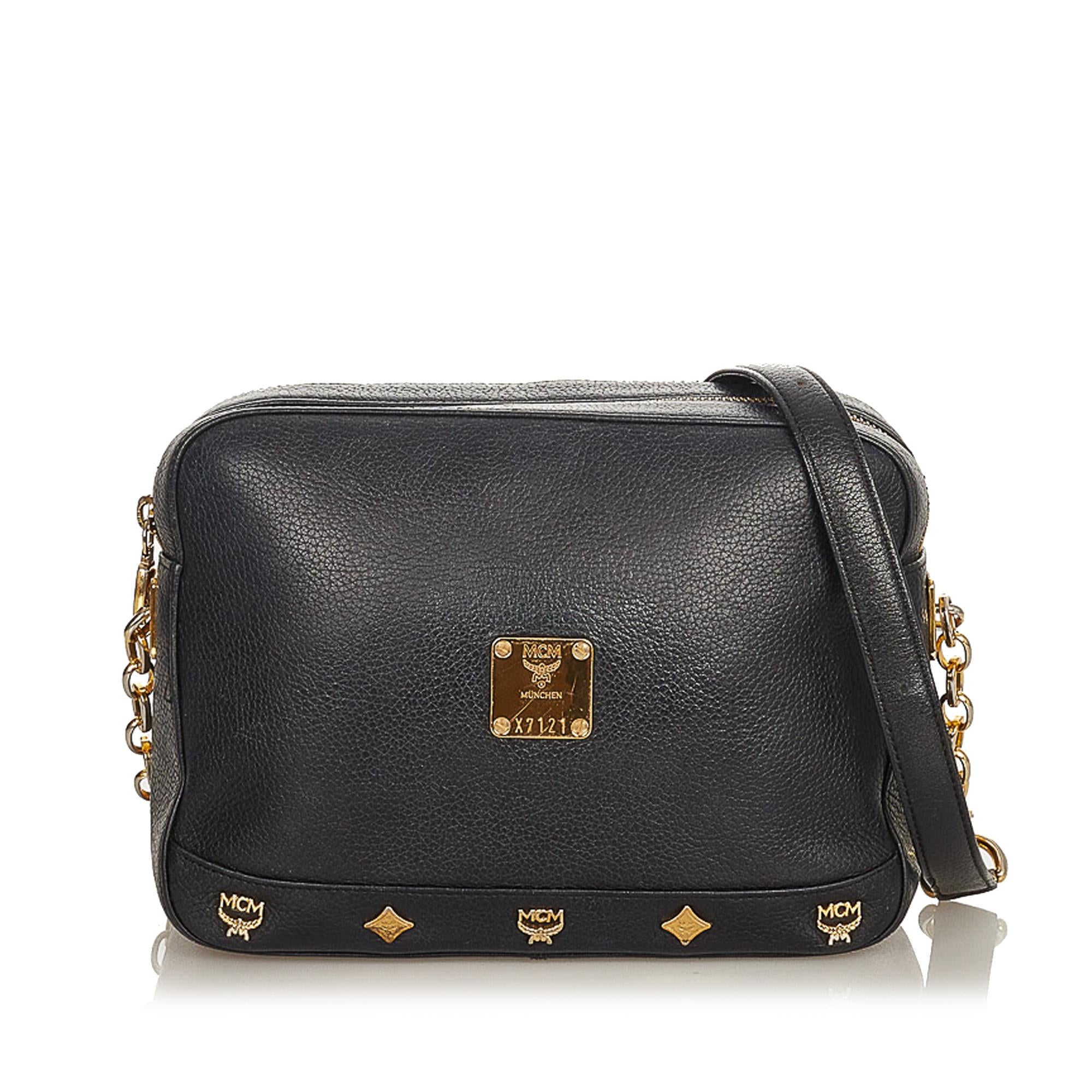MCM Leather Shoulder Bag (SHG-25471)