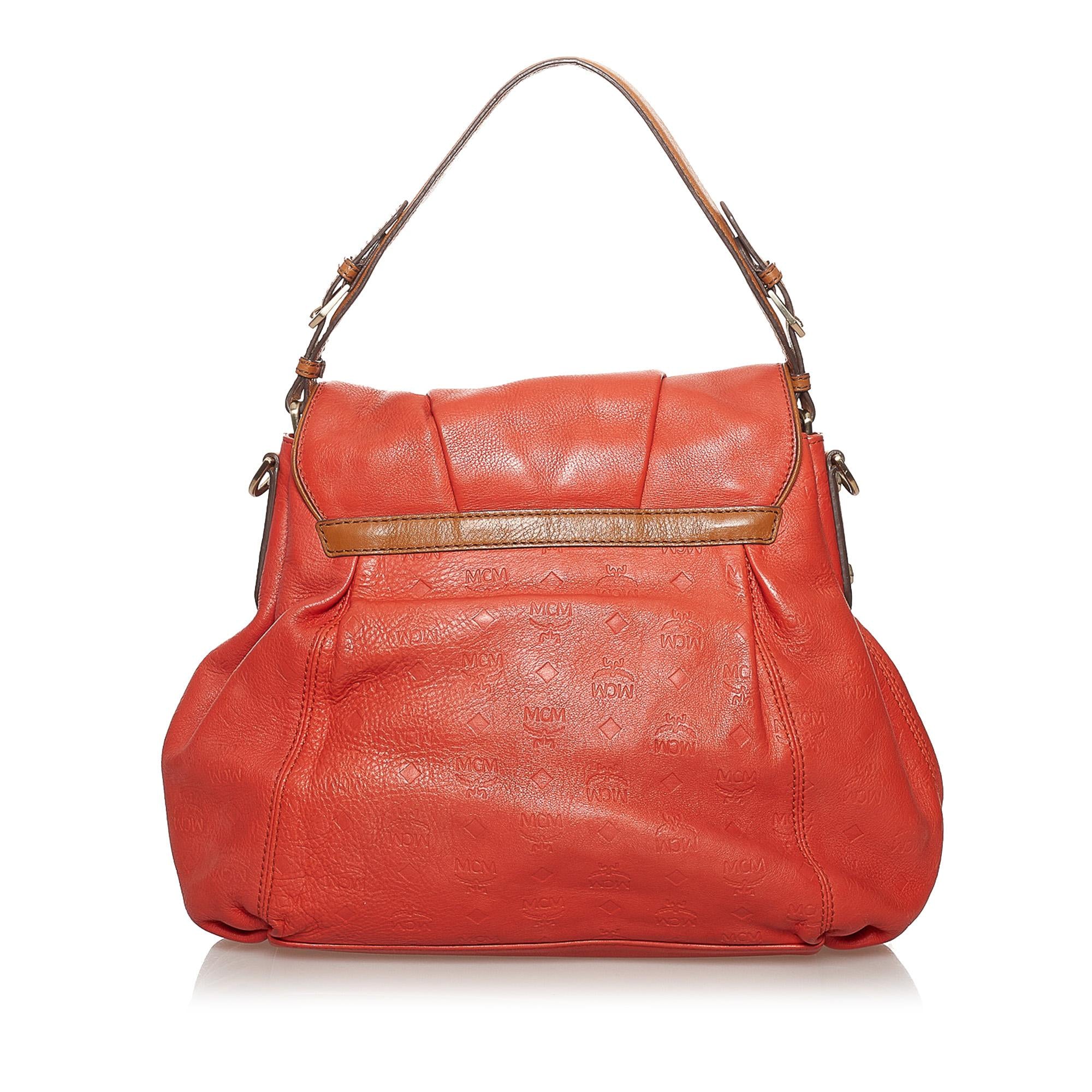 MCM Leather Shoulder Bag (SHG-31004)