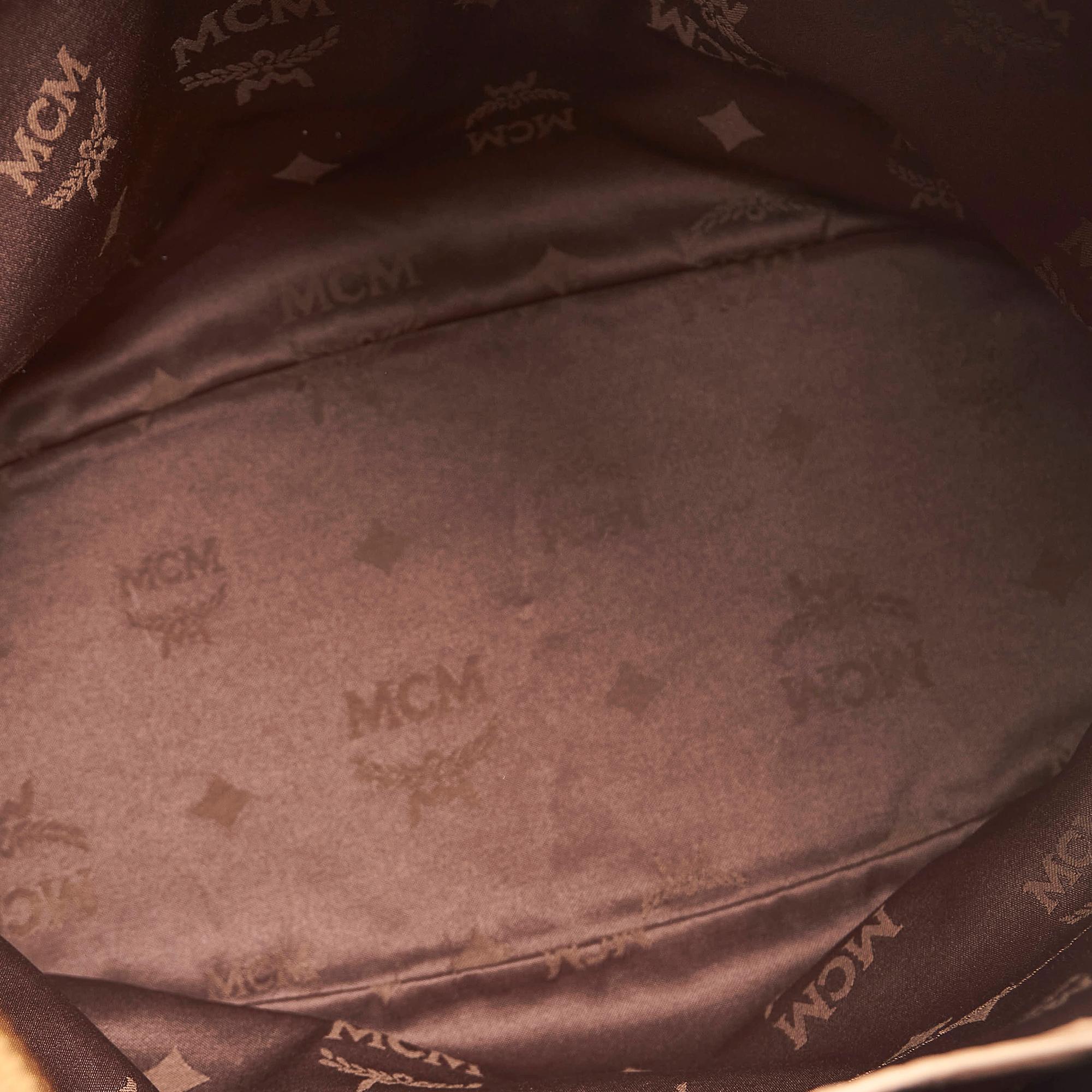 MCM Visetos Leather Shoulder Bag (SHG-32718)