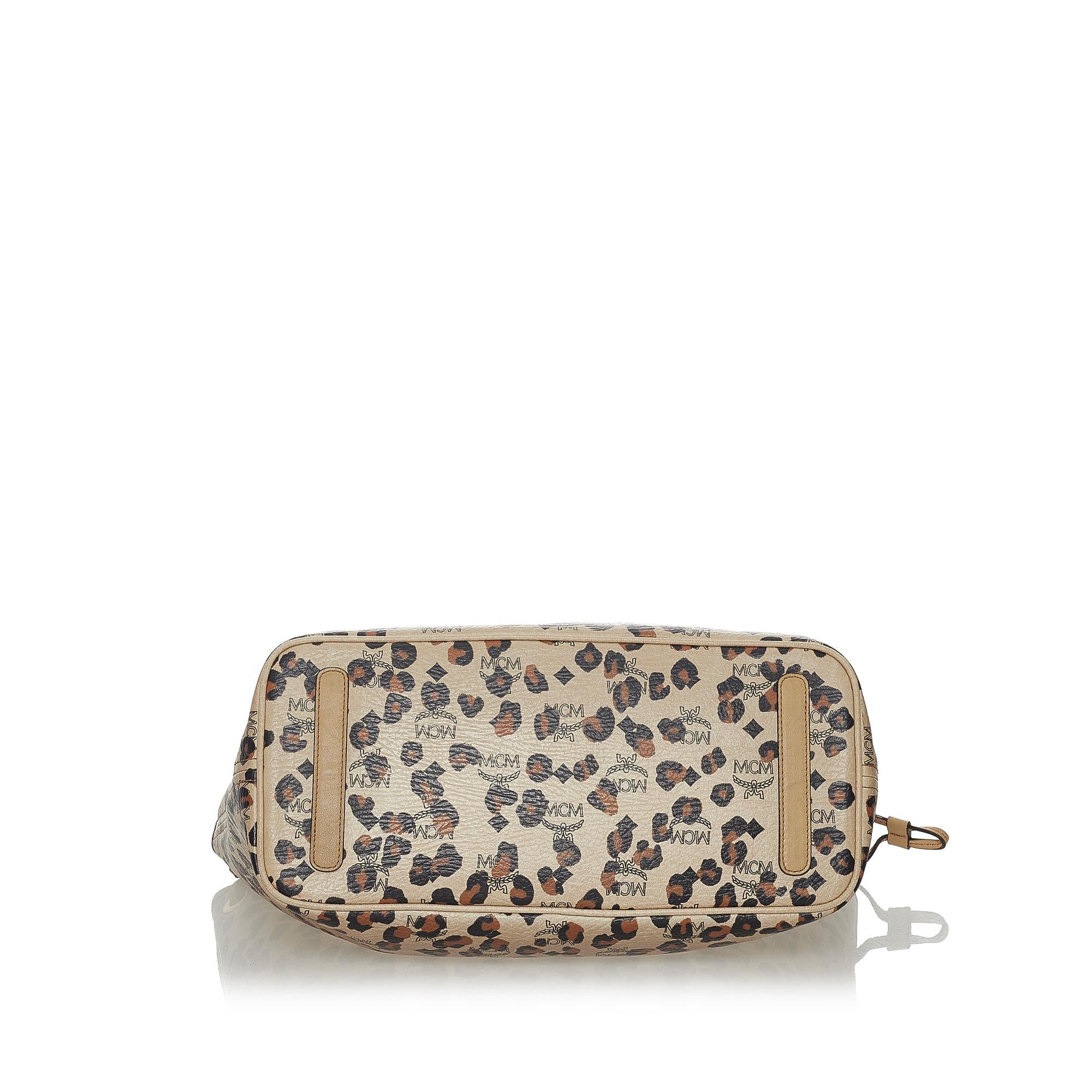 MCM Visetos Leopard Print Leather Tote Bag (SHG-DIGARA)