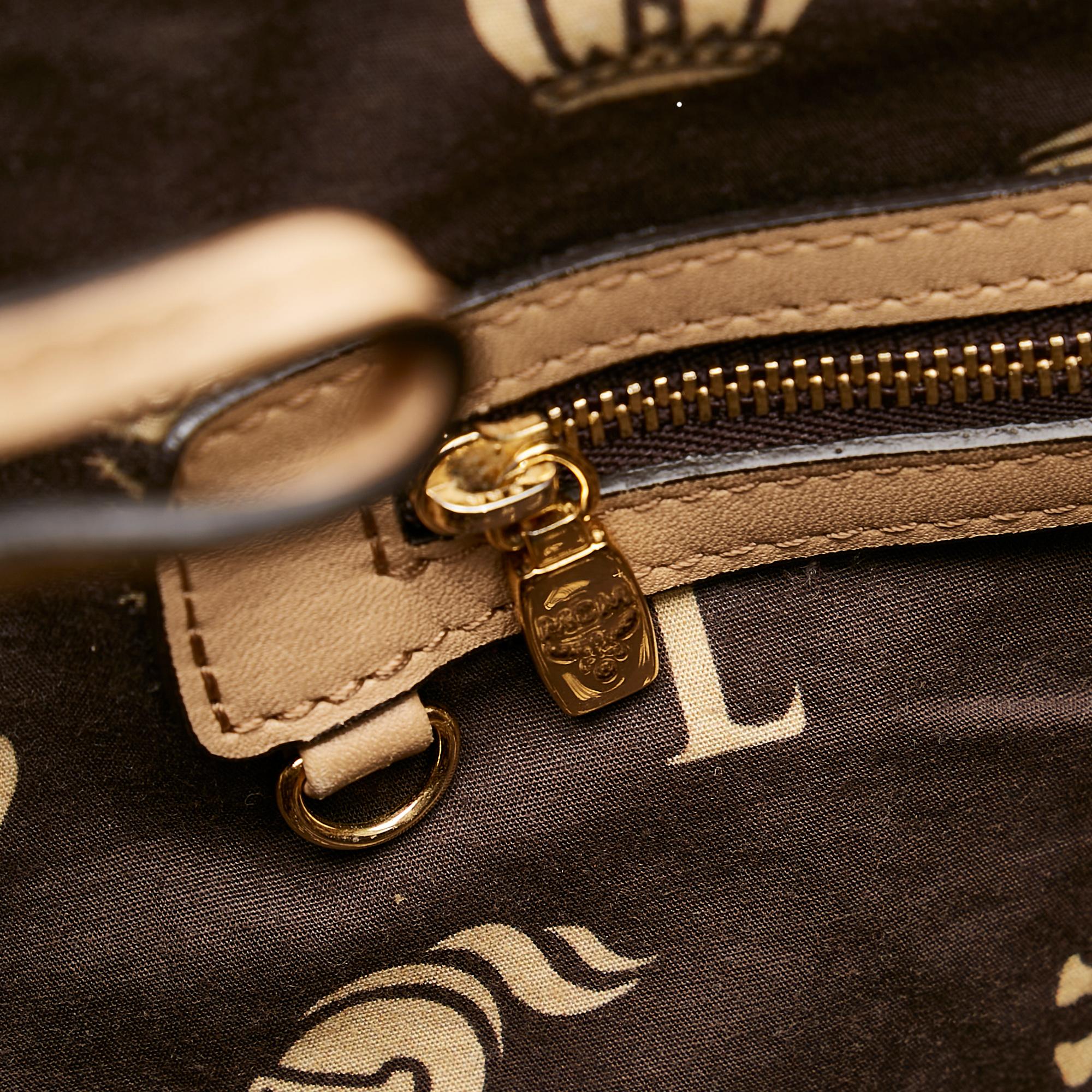 MCM Visetos Leopard Print Leather Tote Bag (SHG-DIGARA)