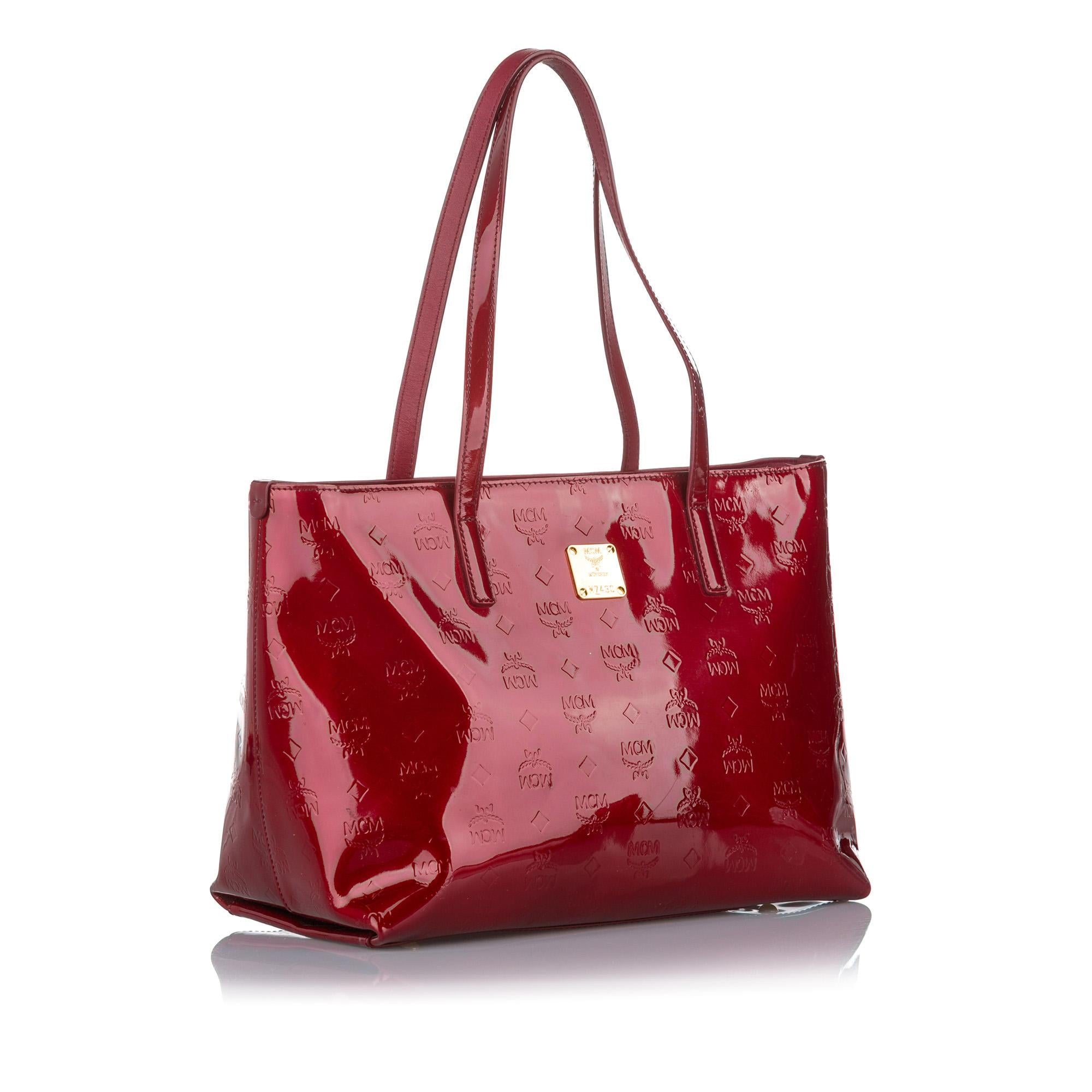 MCM Visetos Patent Leather Tote Bag (SHG-32332)
