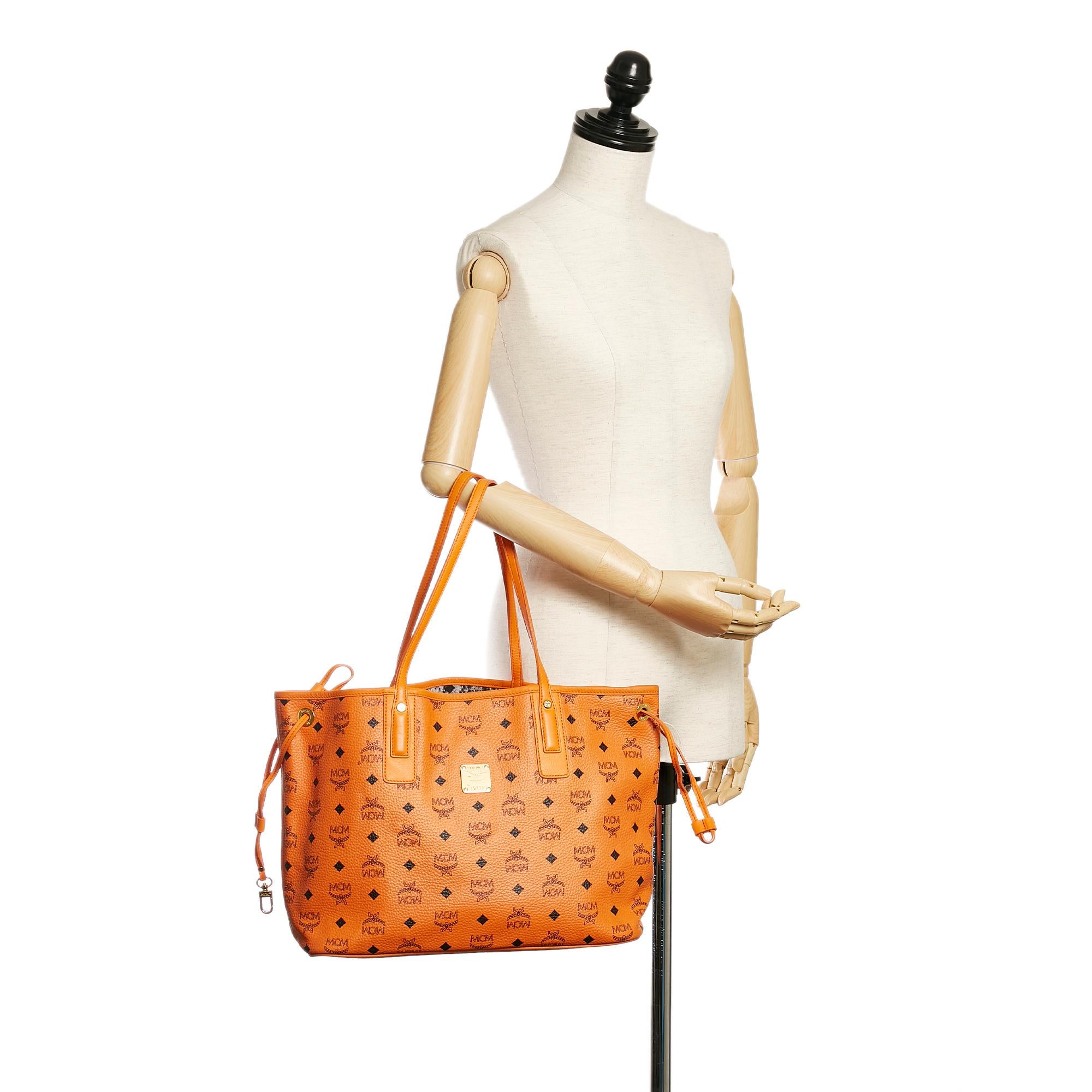 MCM Visetos Reversible Liz Tote Bag (SHG-28957)