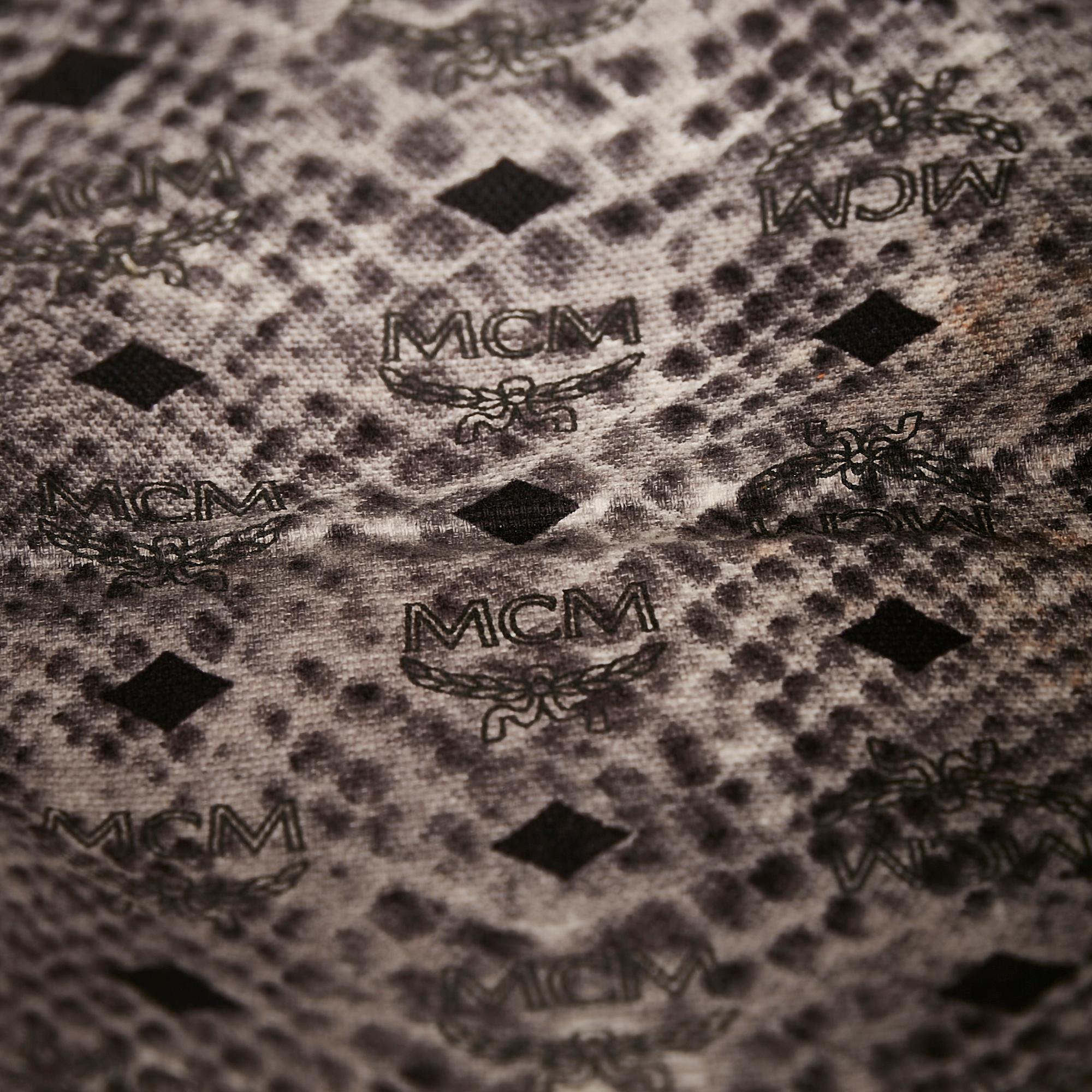 MCM Visetos Reversible Liz Tote Bag (SHG-28957)