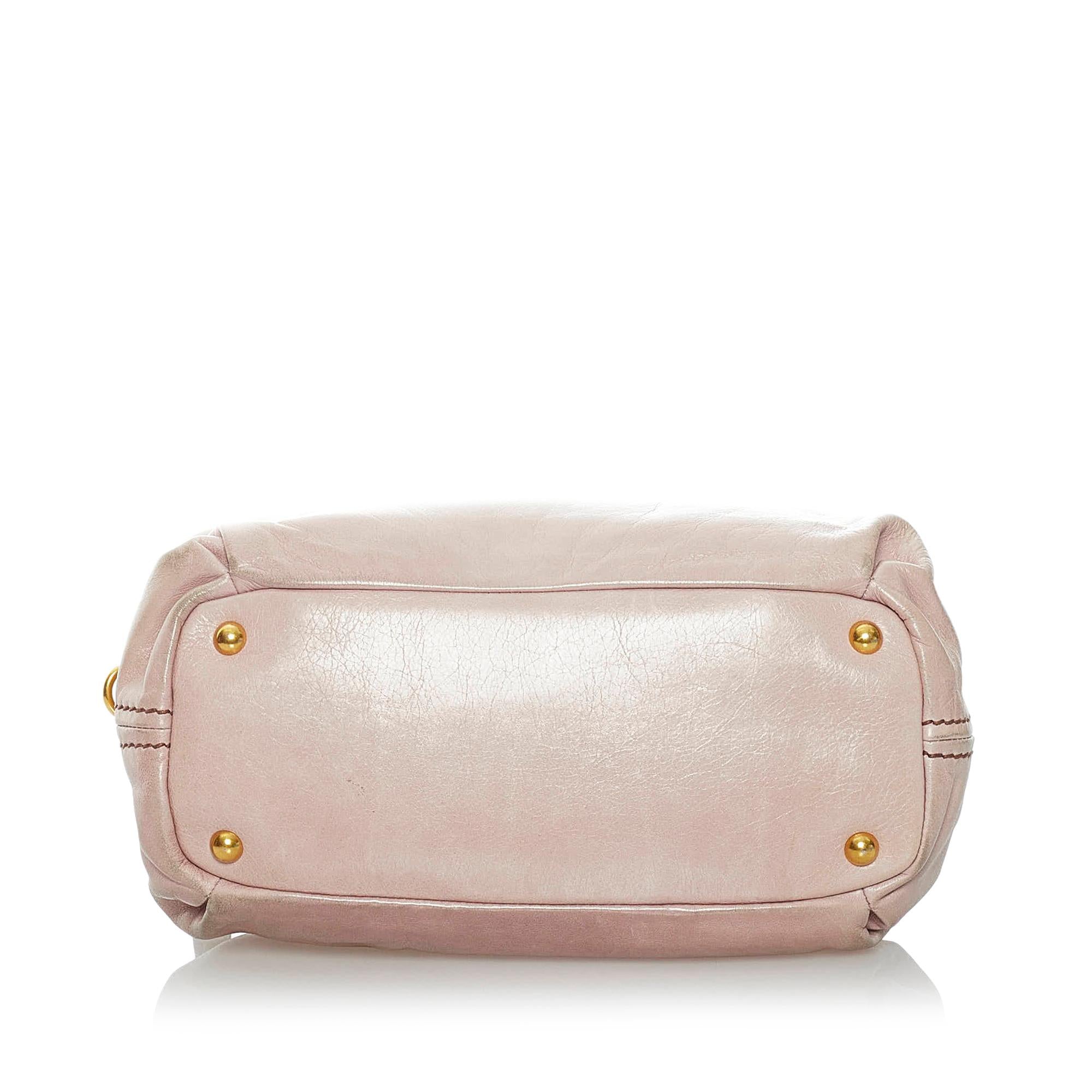 Miu Miu Leather Handbag (SHG-31255)