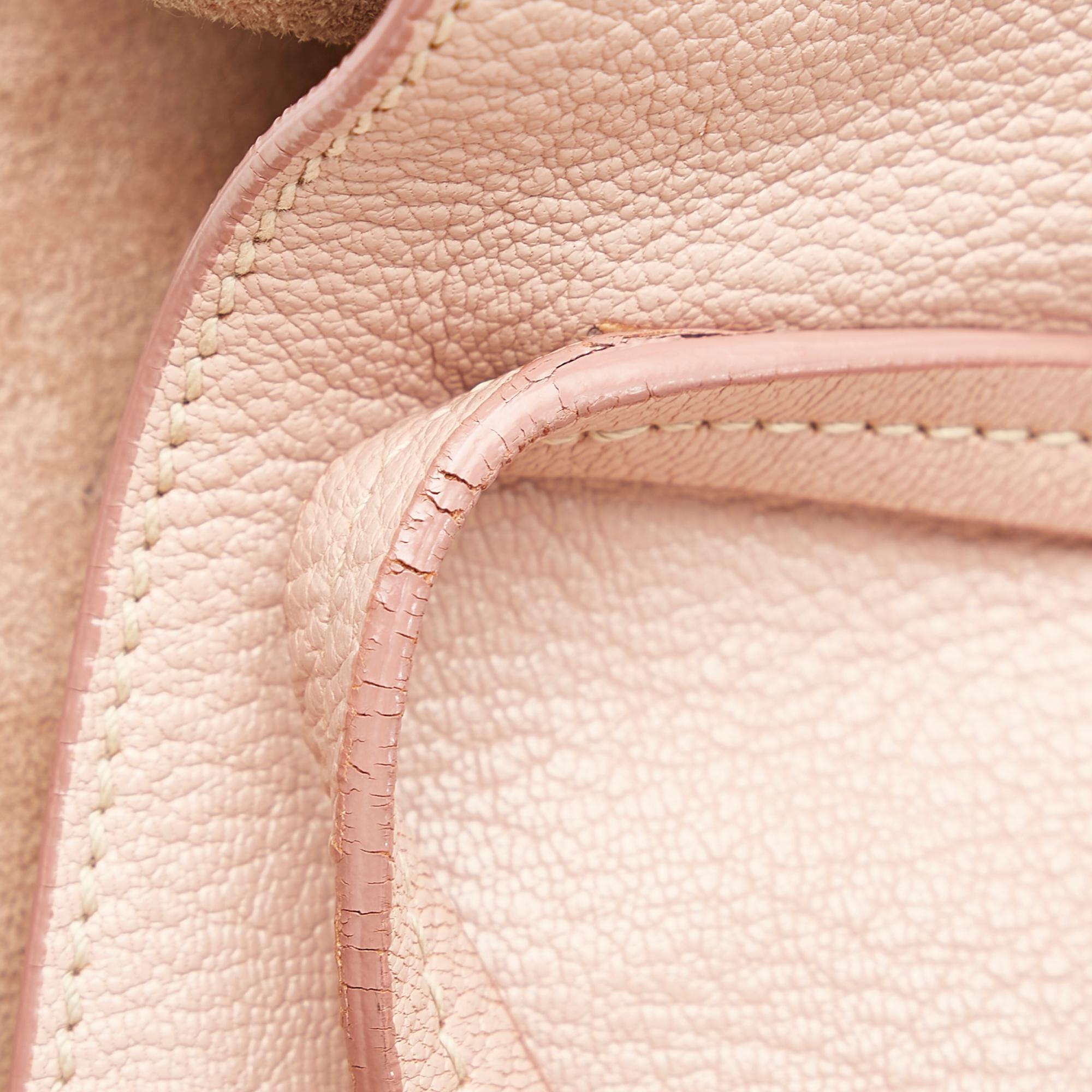 Miu Miu Leather Tote Bag (SHG-27567)