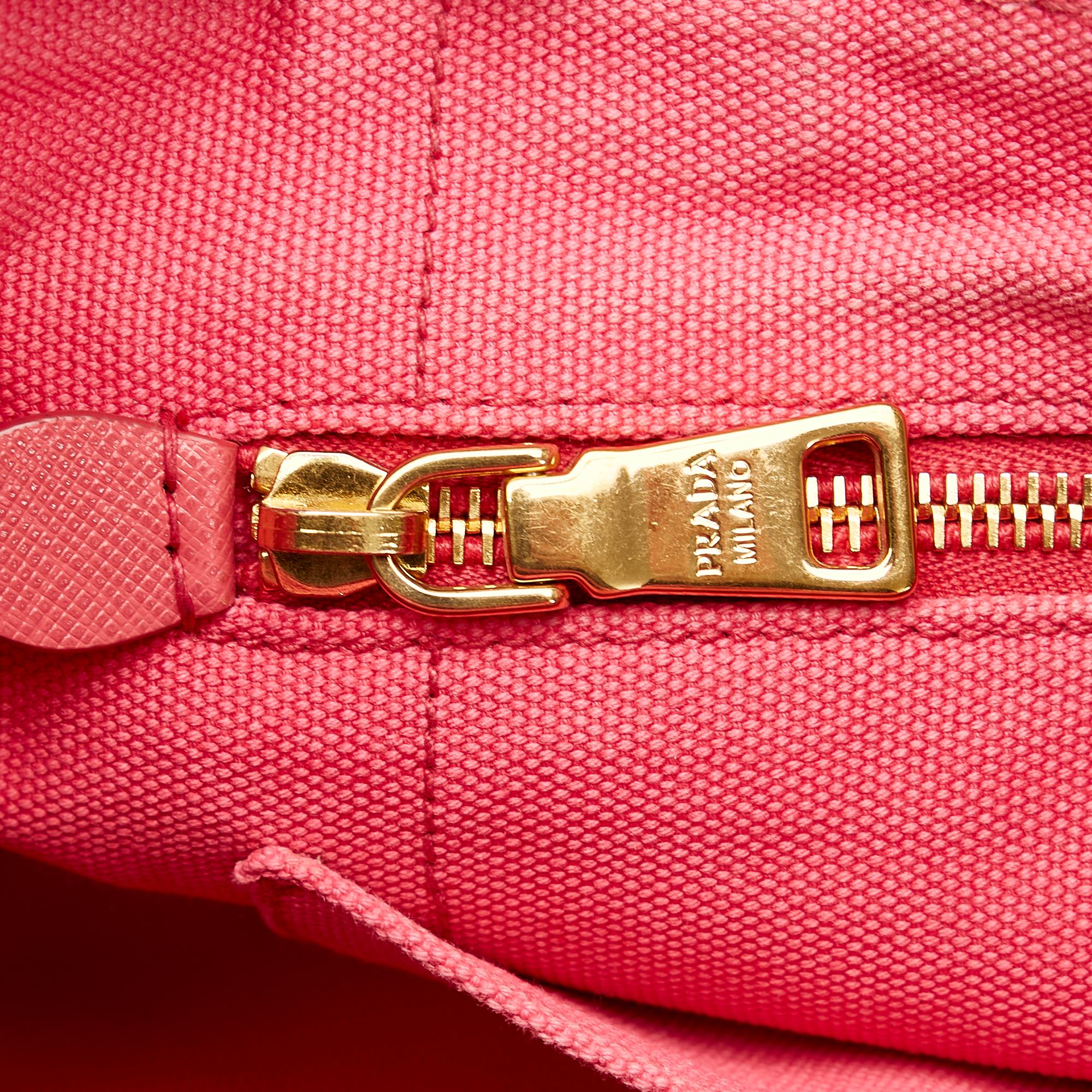 Prada Canapa Logo Satchel (SHG-OKi5k7)