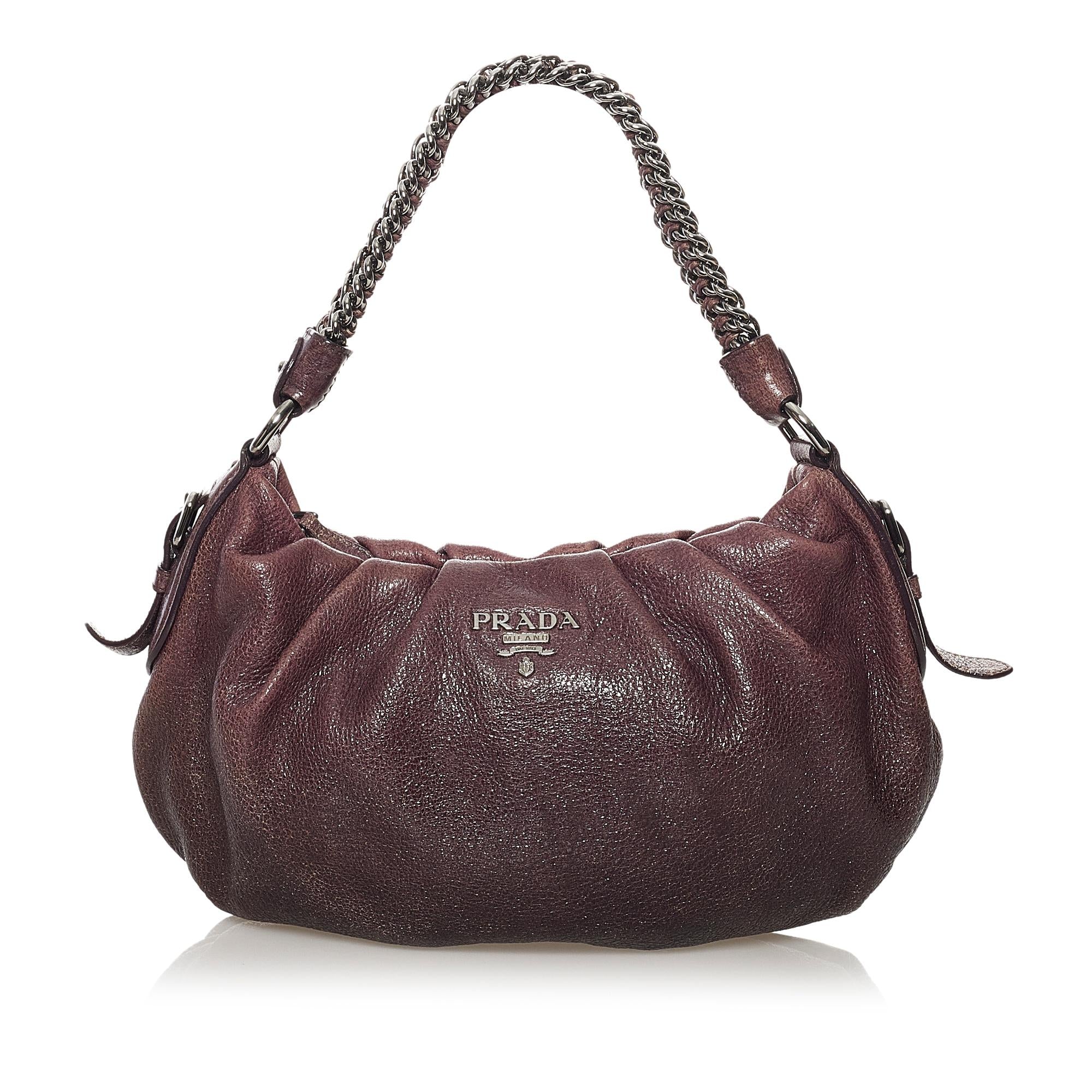 Prada Cervo Lux Shoulder Bag (SHG-31721)