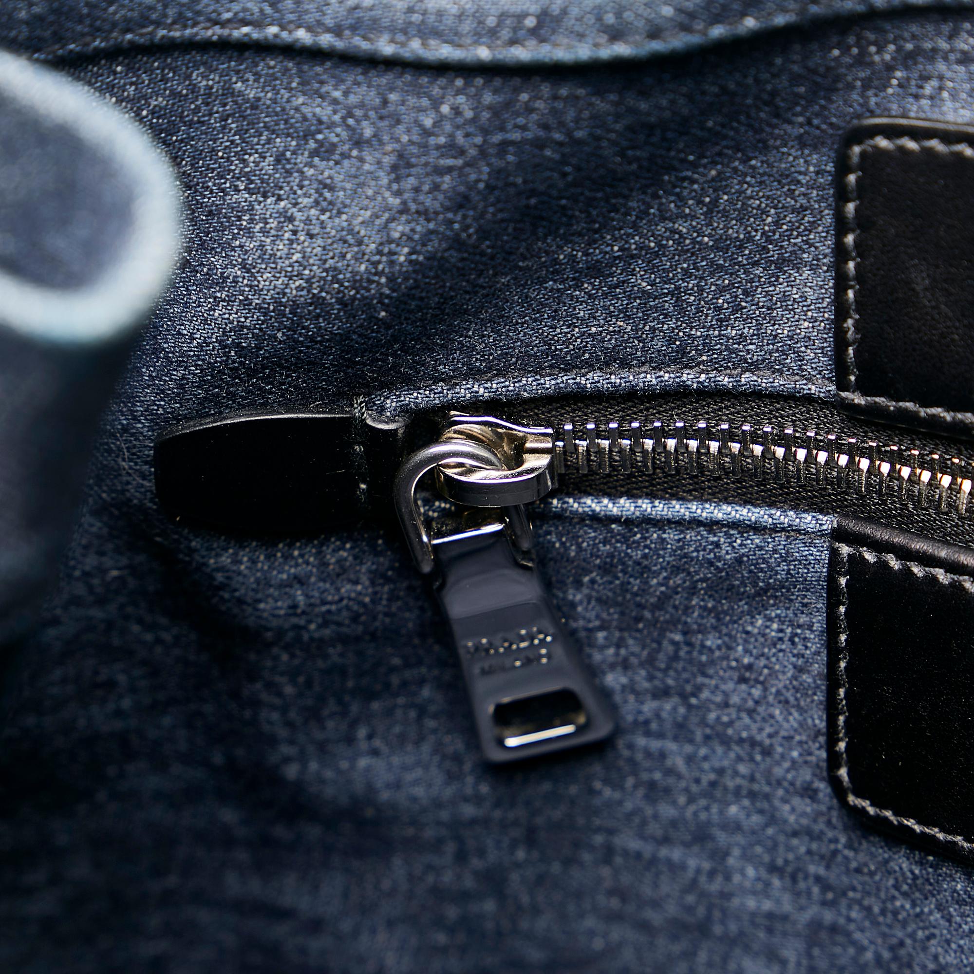 Prada Denim Tote (SHG-36836)