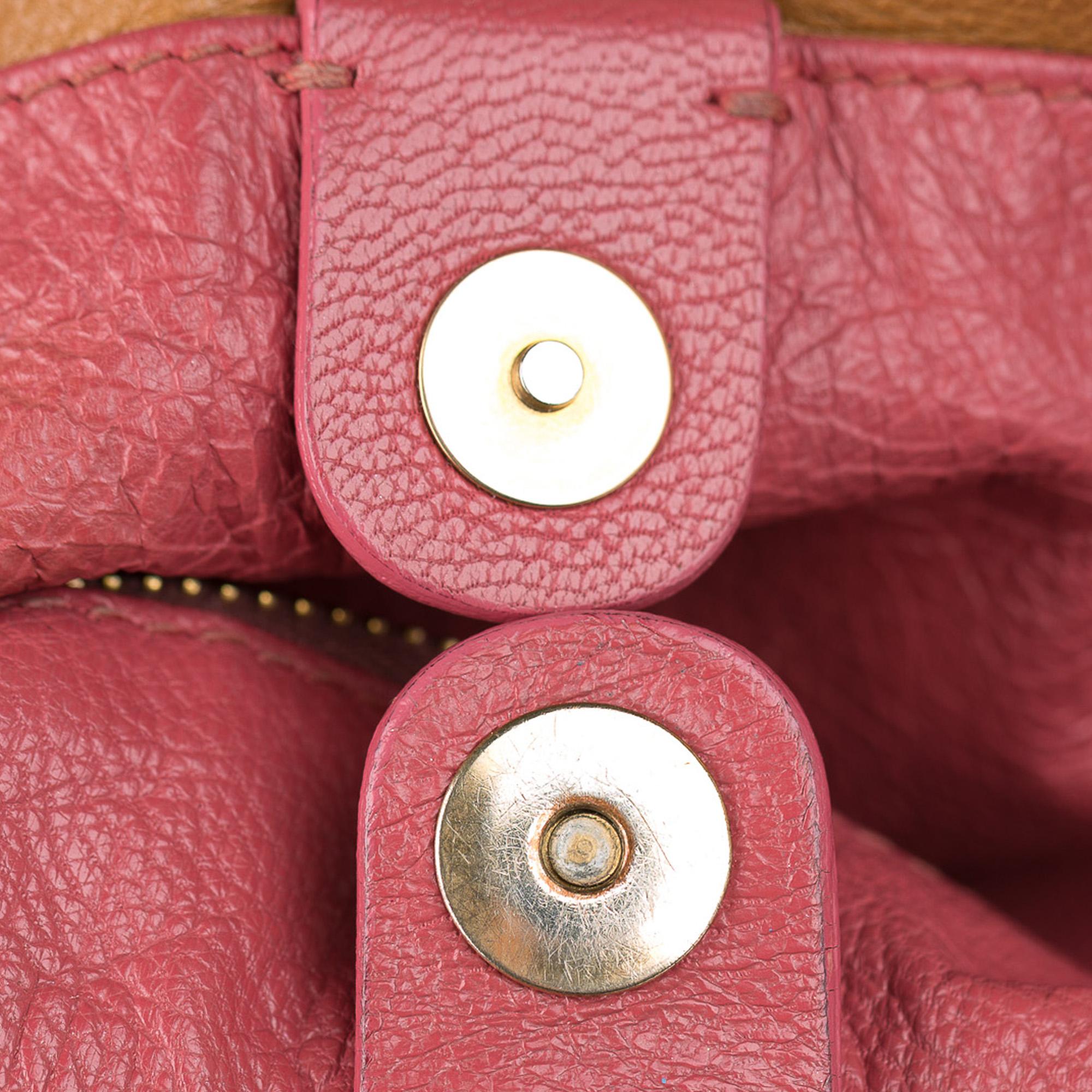 Prada Leather Chain Shoulder Bag (SHG-32011)