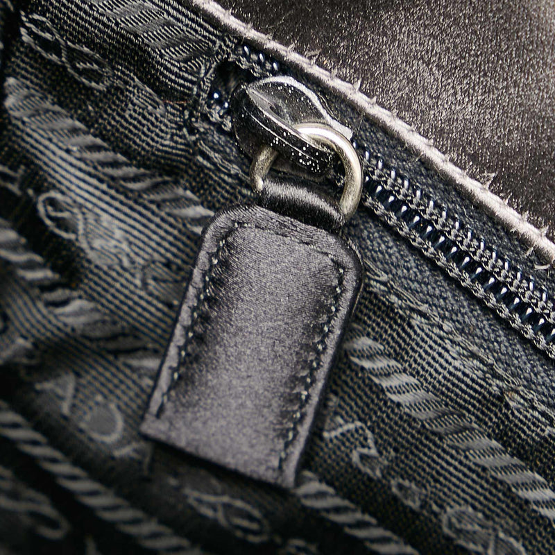 Prada Leather Handbag (SHG-31960)